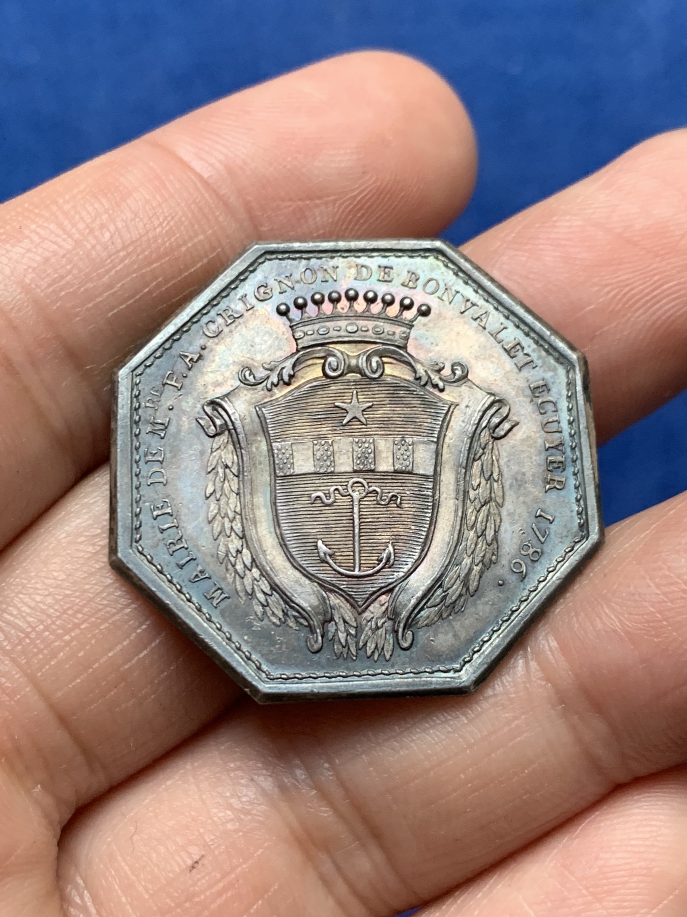 《竞宝斋》第262场-周日，周一，周二 3场连拍 (全场包邮) 法国1786年奥尔良市政厅八角银章，13.7g，32.2mm，早期无边铭