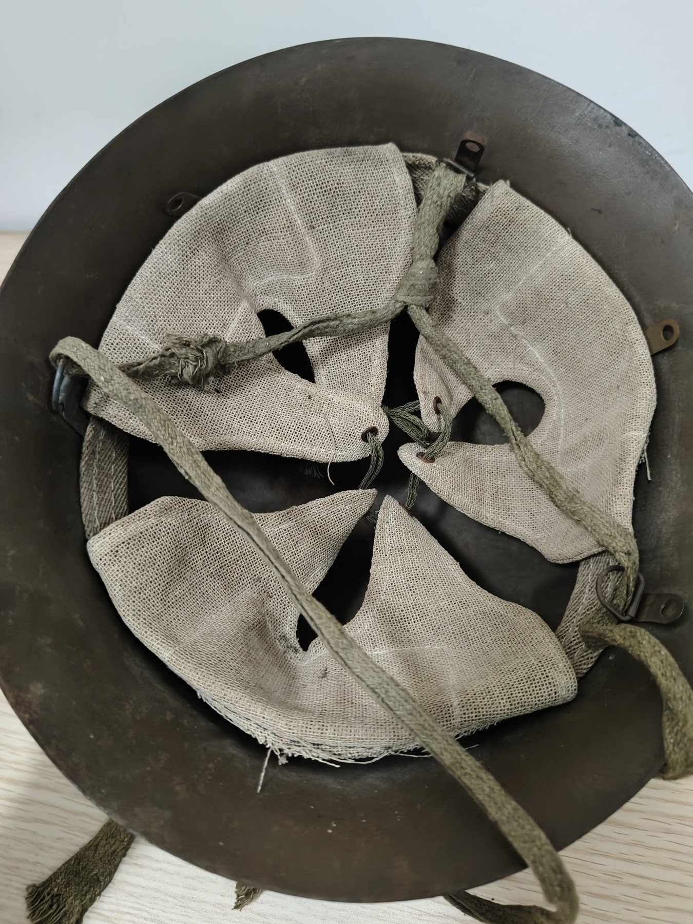 全场0元起拍 第150期 咸鱼国勋章拍卖专场 4月24日（周三）下午6：00开始 满洲老钢盔