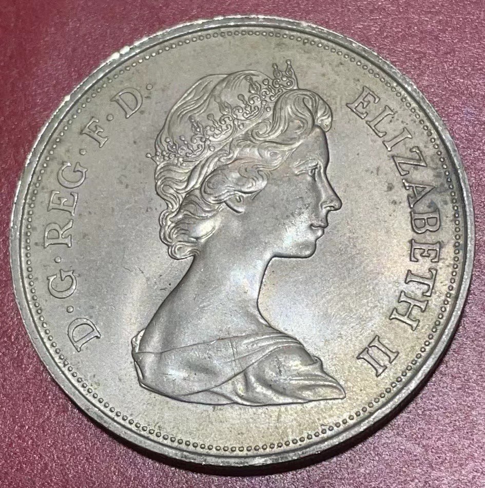 神仙姐姐散币好品专场第三十三期（无佣金满邮自动发出 1972年英国25周年1克朗纪念币