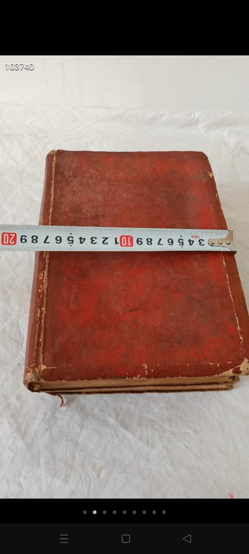 下乡淘得五十年代《希氏内科学》，共2本四卷，保存完整：心脏疾病，神经疾病，中毒，心律不齐，心绞痛，淋巴水肿，栓塞，冻疮，关节疾病，骨节疾病，肾脏疾病，尿毒症，肾下垂，腎藏肿瘤，水银中毒，铅中毒，苯中毒，水痘，天花，口蹄病，狂犬病，脑炎，鹦鹉病，麻疹，风疹，肺炎，猩红热，丹毒，霍乱，鼠疫，破伤风，百日咳，肺结核，梅病，虫病，菌病，鼠咬热，滴虫病，疥，蝇病，肝吸虫病，瓜仁虫……包老包真，自然黄旧……