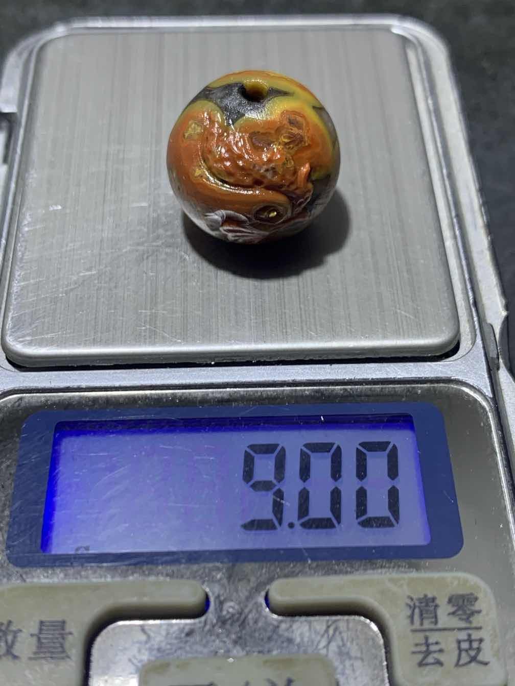 精美亚光冰飘战国红玛瑙手工俏色巧雕刻雄鸡珠子一颗