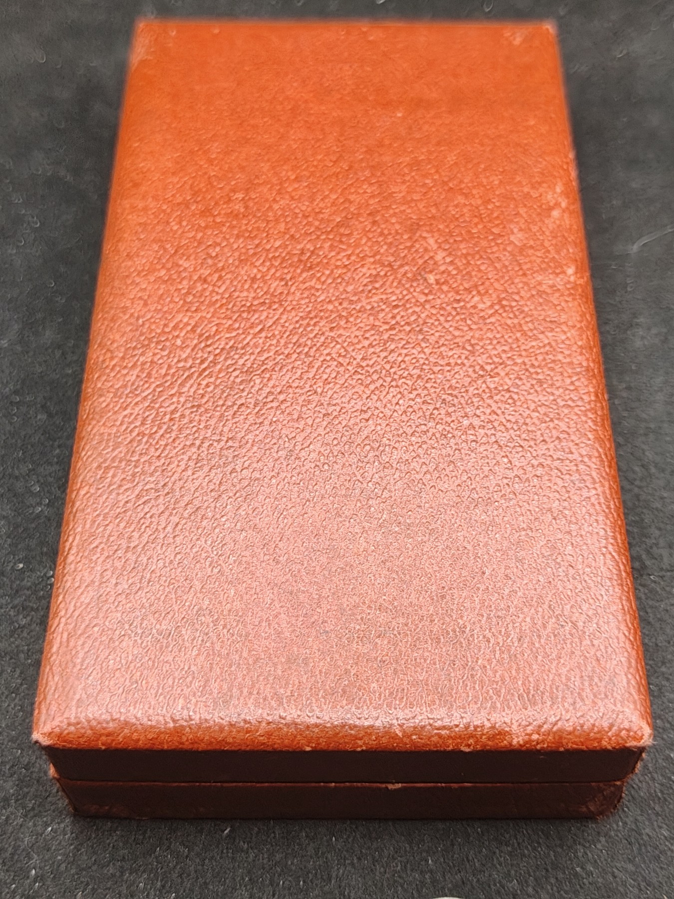 全场0元起拍 第150期 咸鱼国勋章拍卖专场 4月24日（周三）下午6：00开始 东德劳动旗帜勋章