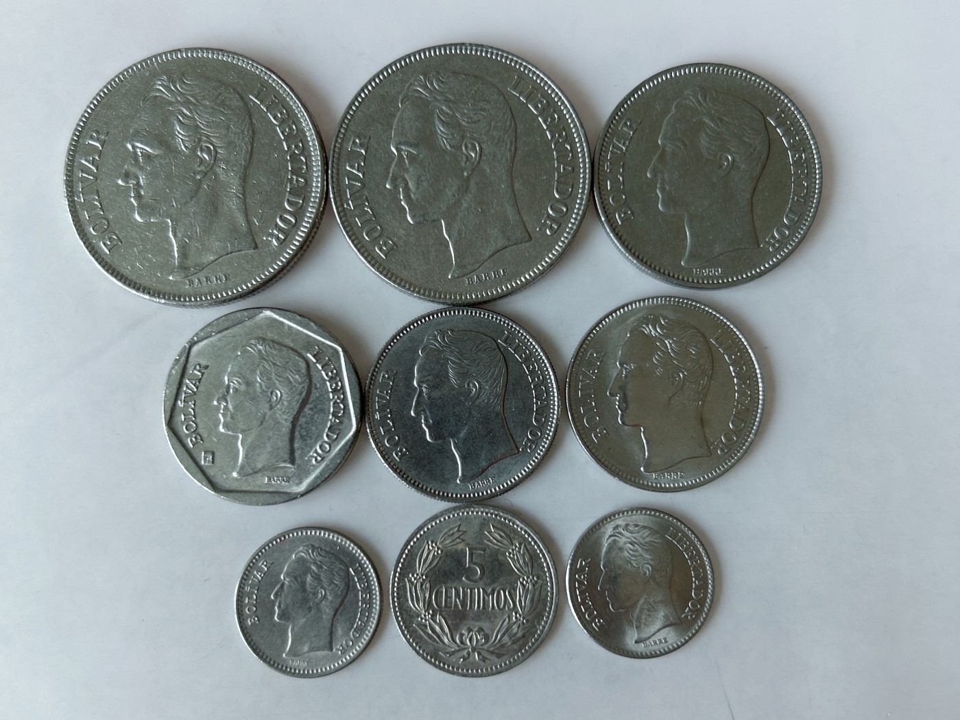 第一海外回流一元起拍收藏 散币专场 第83期 委内瑞拉硬币 9枚 不同版本无重复