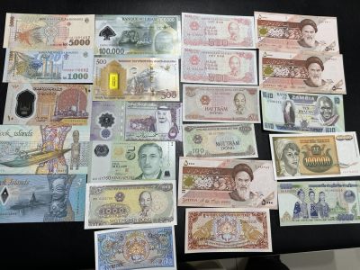 《外钞收藏家》第三百六十二期 - 几个国家 精美纸币22张 全新