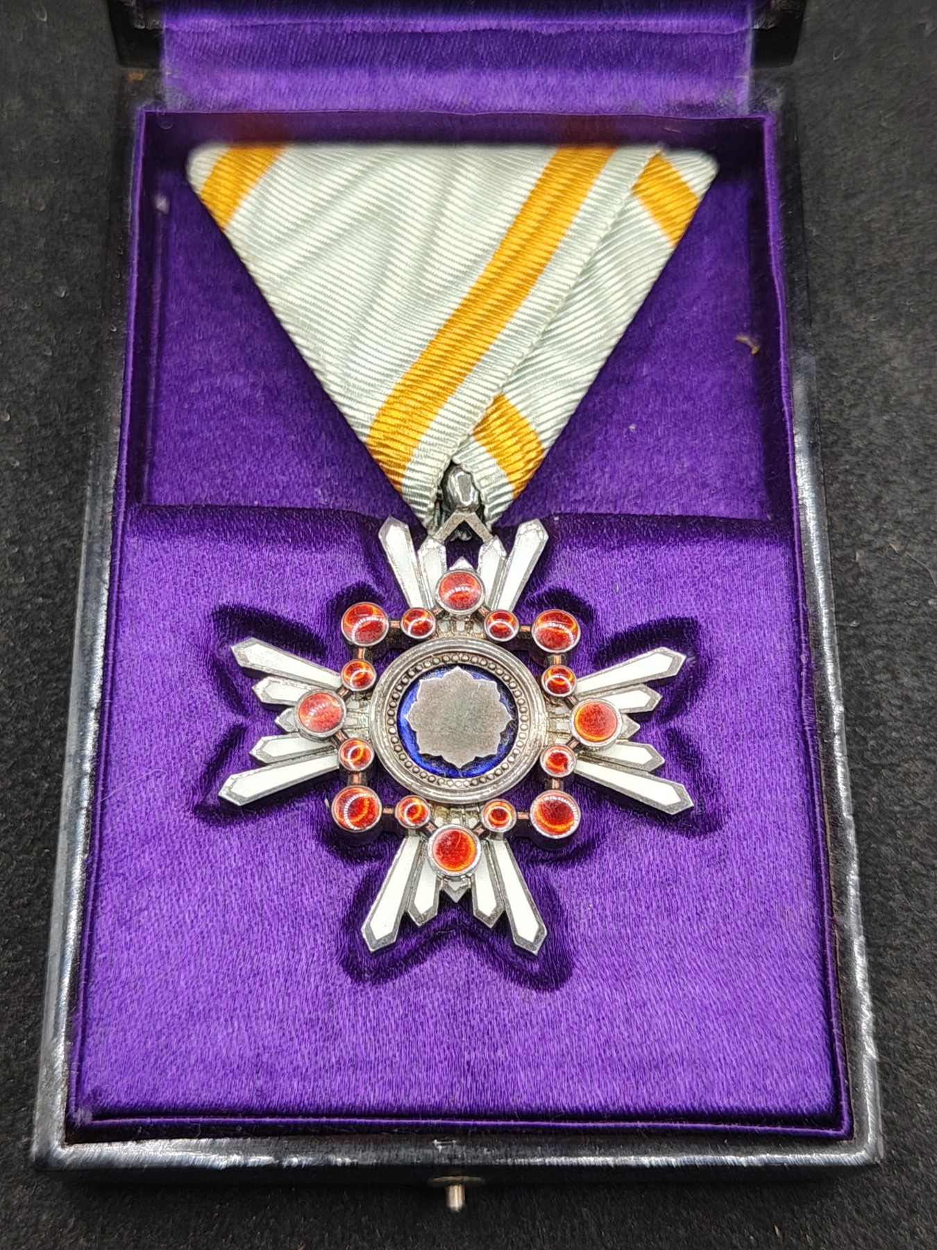 全场0元起拍 第150期 咸鱼国勋章拍卖专场 4月24日（周三）下午6：00开始 日本明治时期 日本六等瑞宝章银制带盒