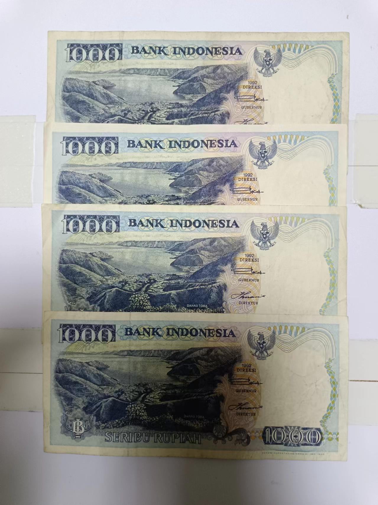 【20230423】非全新纸币第131场 印度尼西亚1000卢比4张纸币