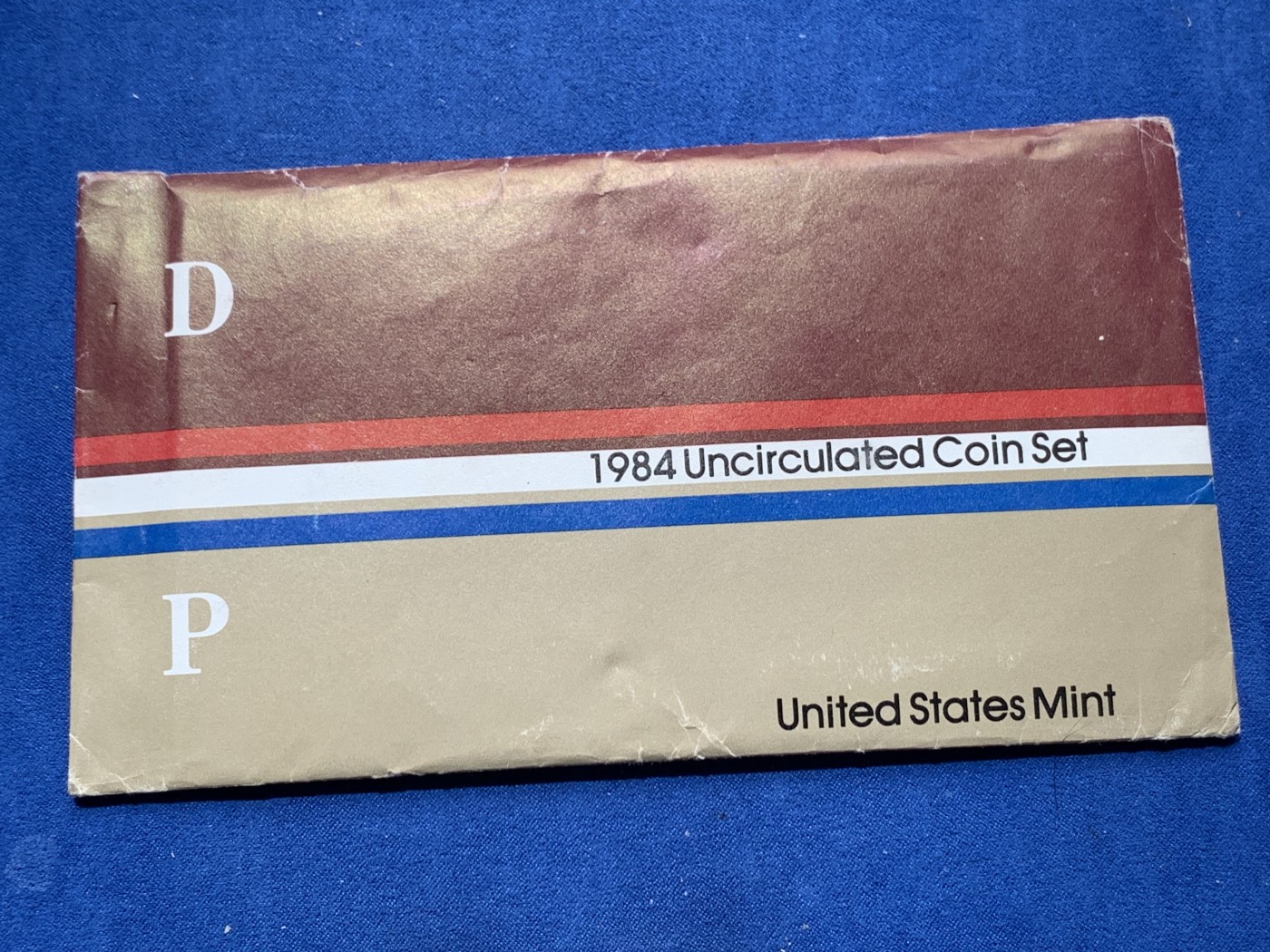 《竞宝斋》第260场-周日，周一，周二 3场连拍 (全场包邮) 两套一组 美国1984年六枚装精制套币