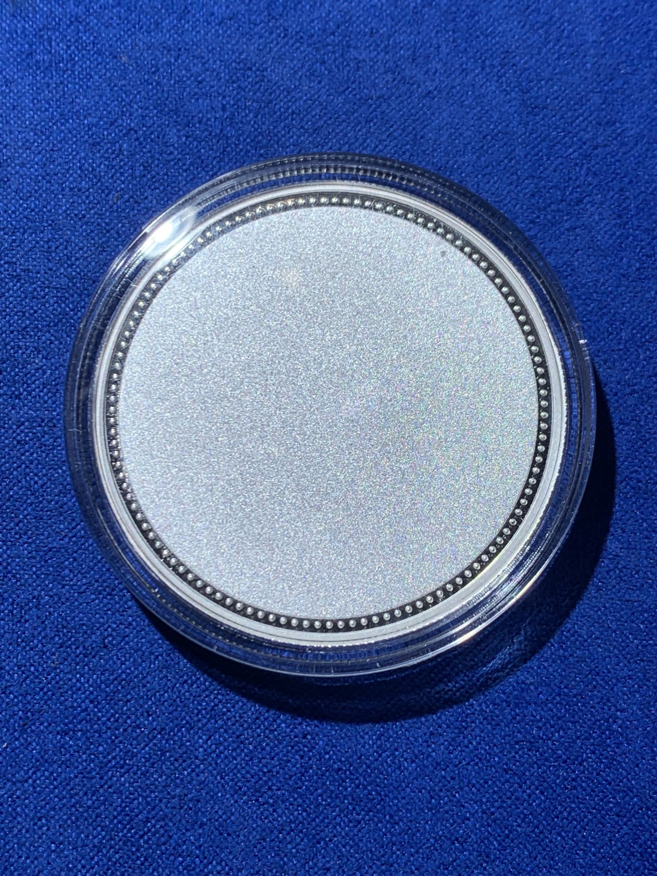 《竞宝斋》第260场-周日，周一，周二 3场连拍 (全场包邮) 天使宝宝银质纪念章 约30.3克 密度约10.4