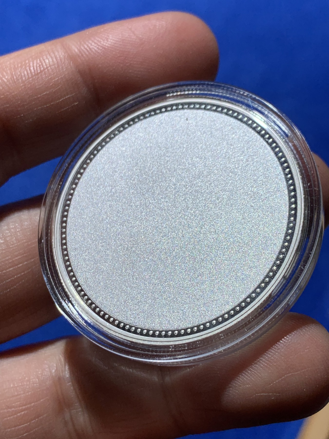 《竞宝斋》第260场-周日，周一，周二 3场连拍 (全场包邮) 天使宝宝银质纪念章 约30.3克 密度约10.4