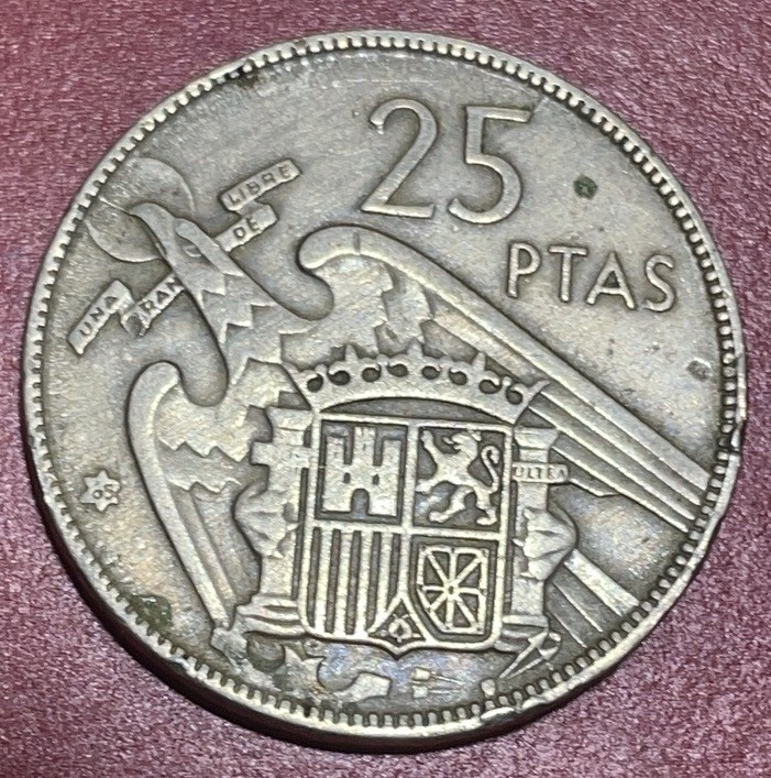 神仙姐姐散币好品专场第三十三期（无佣金满邮自动发出 1957 年西班牙 25 比塞塔