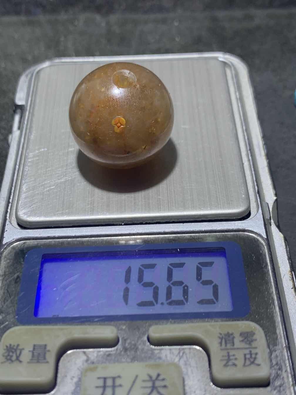 精美满冰飘战国红玛瑙手工雕刻钱币珠一颗！寓意：招财进宝