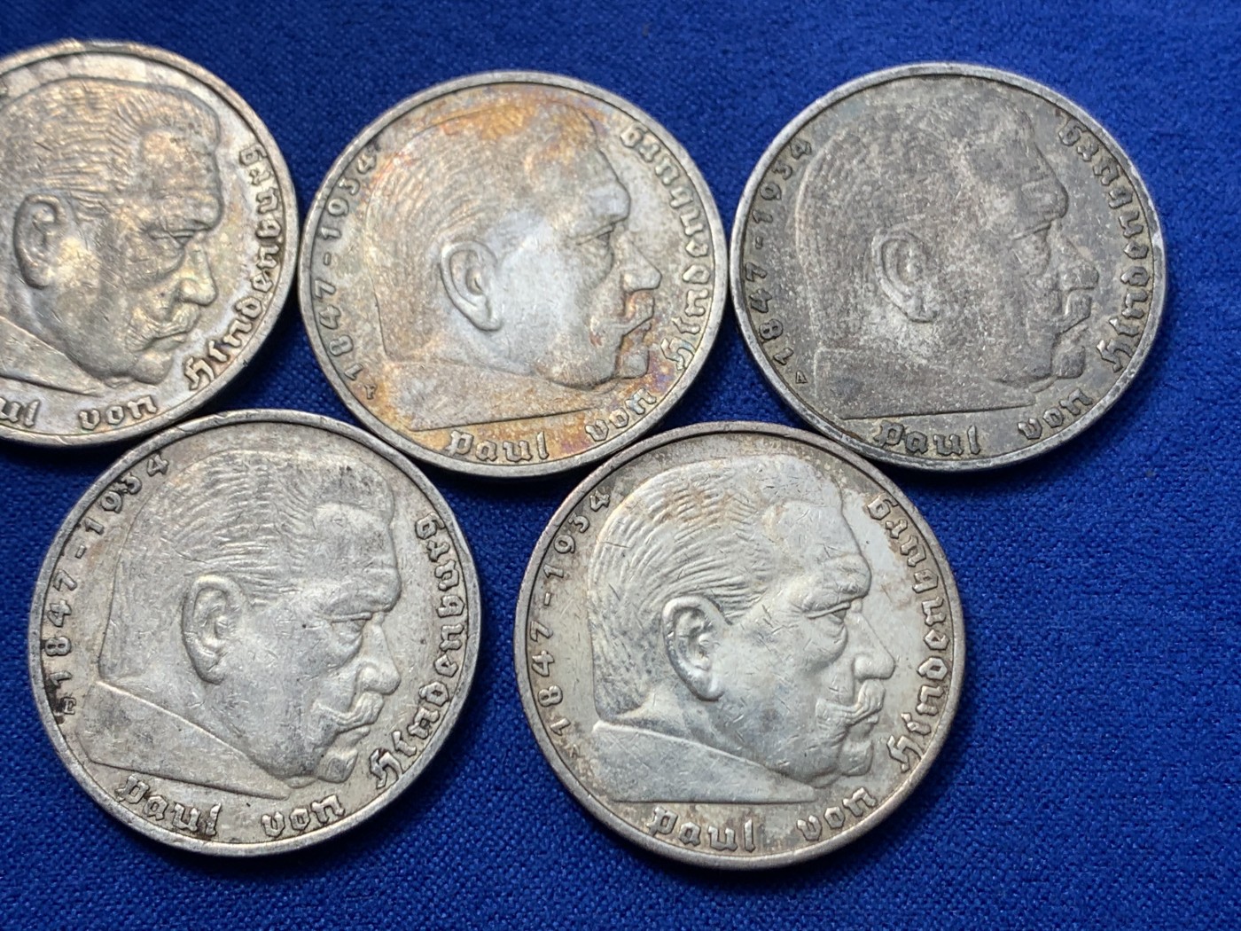 《竞宝斋》第260场-周日，周一，周二 3场连拍 (全场包邮) 5枚一组 德国兴登堡鹰版5马克银币 1935年两枚+1936年三枚