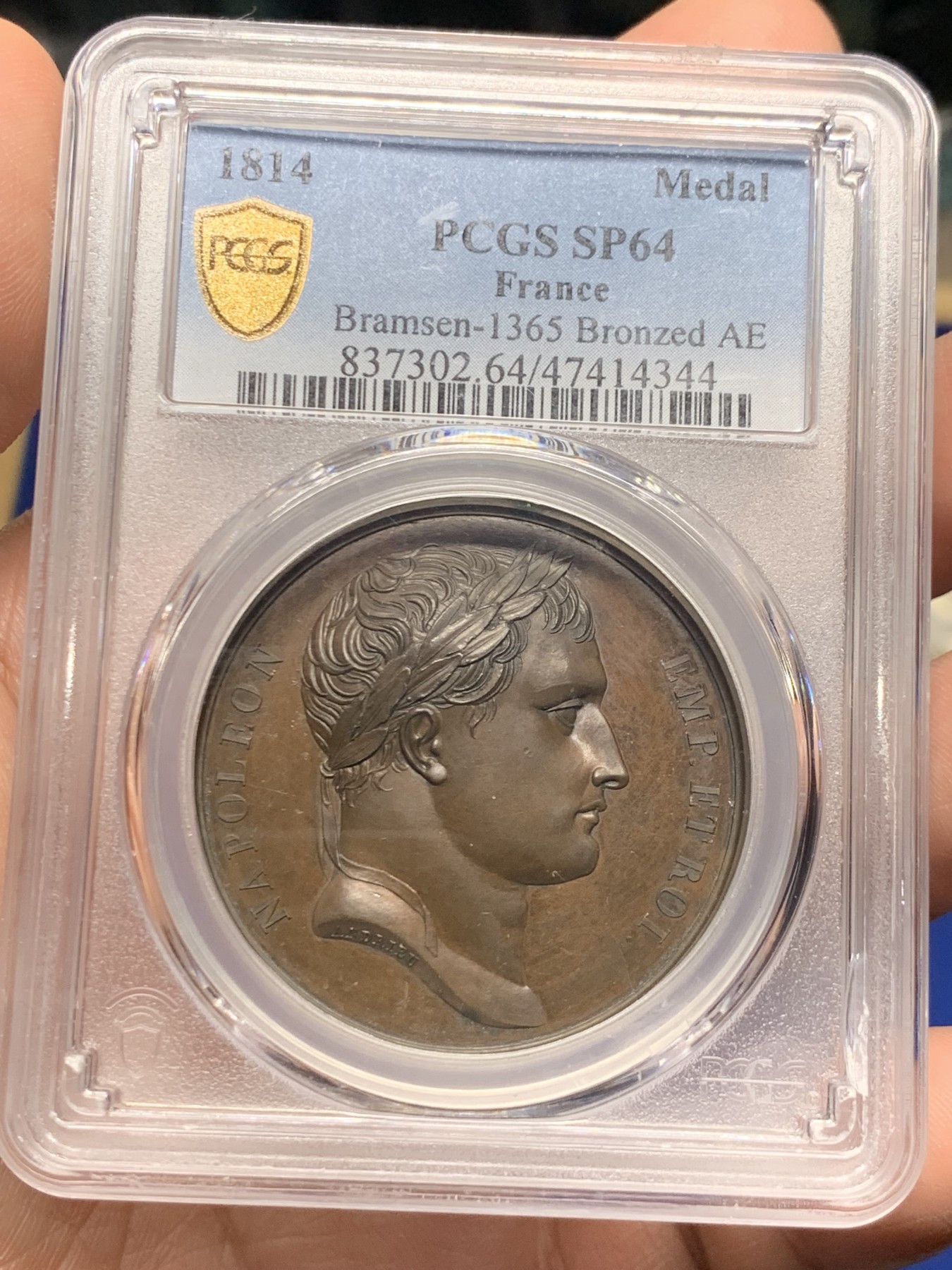 《竞宝斋》第260场-周日，周一，周二 3场连拍 (全场包邮) 唯一冠军分 PCGS SP64 法国1814年拿破仑一世巴黎之战原铸铜章 背面幸运女神站在一艘即将沉没的战船随之慢慢下沉 暗示是役巴黎的陷落 拿破仑帝国的崩溃 充满了哀伤的气息