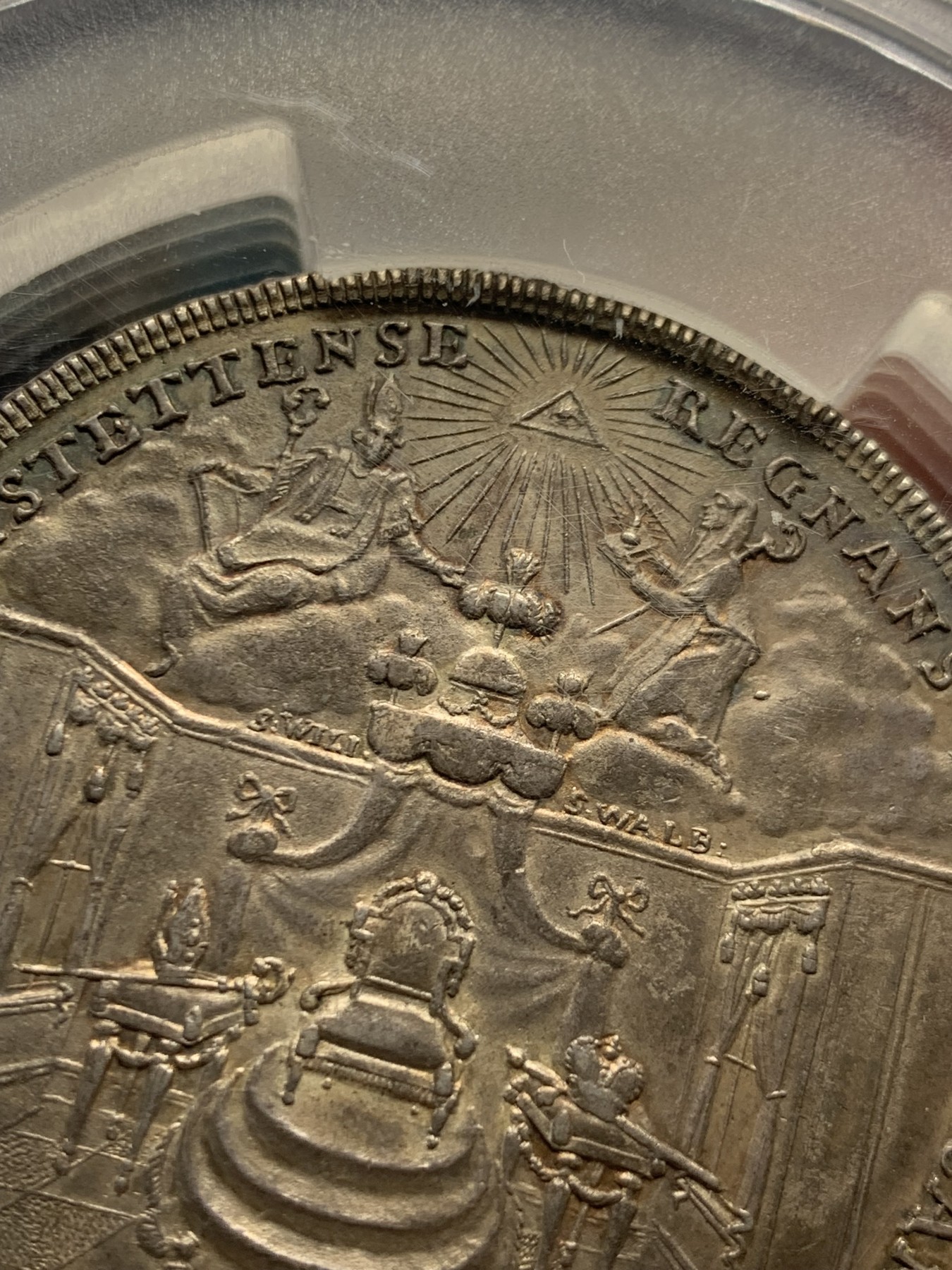 《竞宝斋》第260场-周日，周一，周二 3场连拍 (全场包邮) PCGS MS62 德国 1790 艾希施塔特教宗缺位2泰勒 56克德大银币 宗教色彩浓郁的一枚钱币，全知之眼与世界之树，大规格2T，自然深彩包浆 比白币上分更为难得