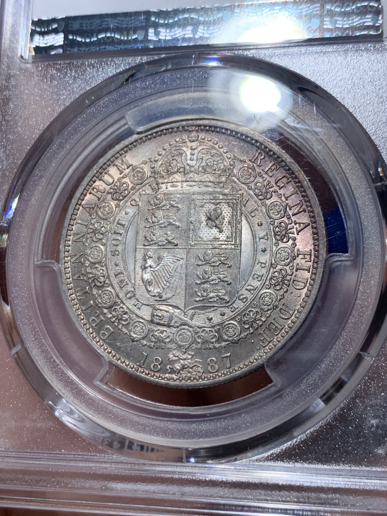 《竞宝斋》第260场-周日，周一，周二 3场连拍 (全场包邮) PCGS MS62 英国 1887年 维多利亚女王 高冠版 半克朗银币