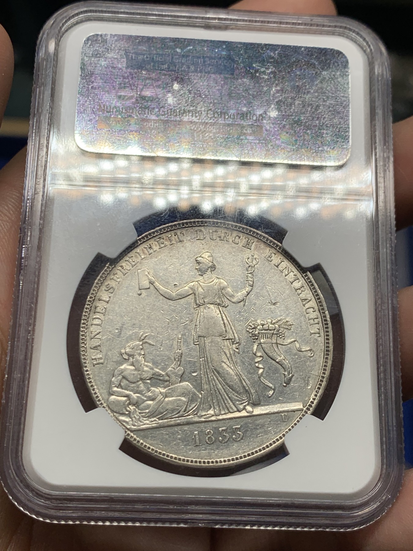 《竞宝斋》第260场-周日，周一，周二 3场连拍 (全场包邮) NGC XF45 德国1833年符腾堡威廉一世头像拿花女神纪念自由贸易协定泰勒银币 斯图加特铸币厂W版