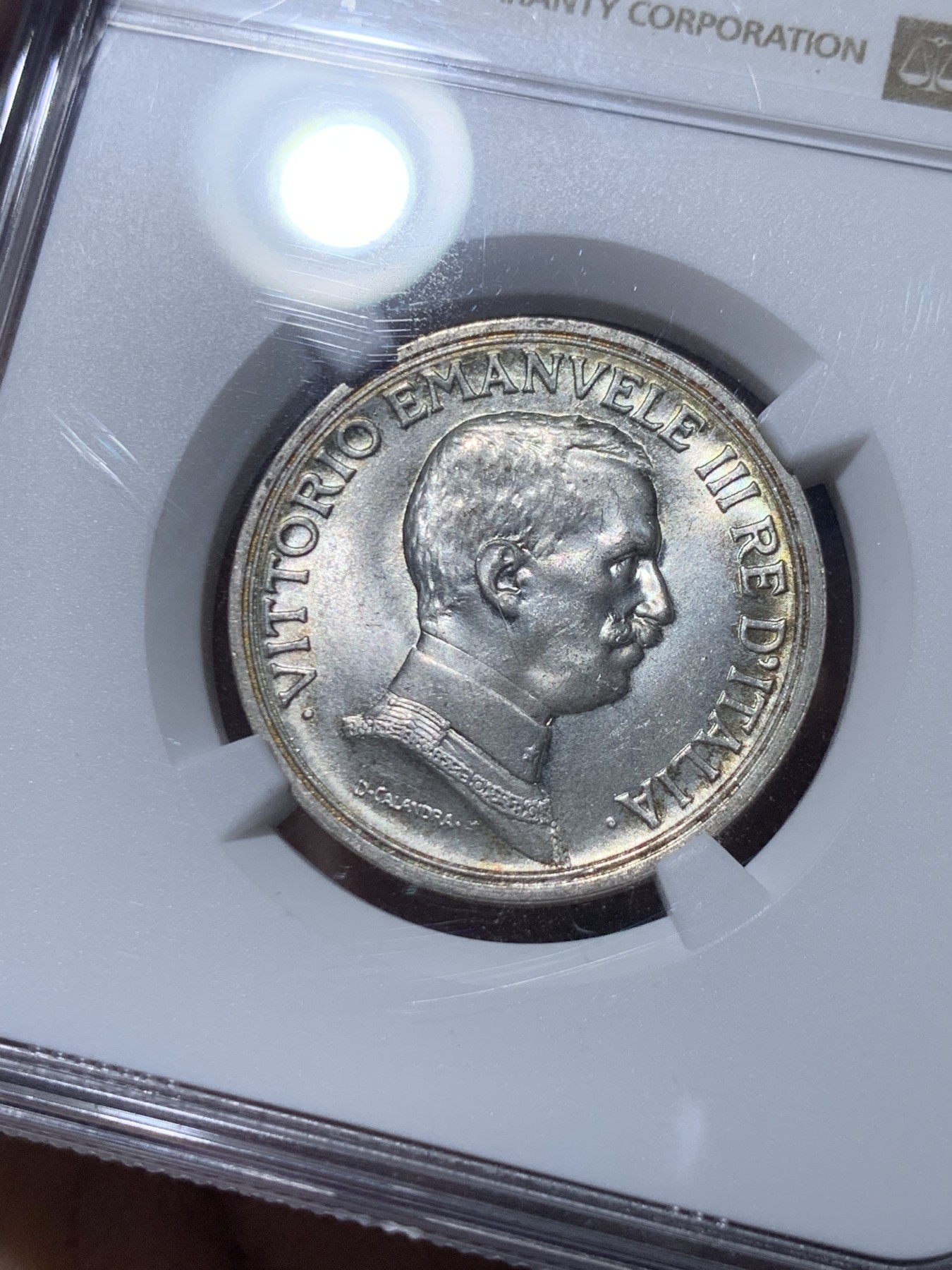 《竞宝斋》第260场-周日，周一，周二 3场连拍 (全场包邮) NGC MS63 意大利 1916年 马车 2里拉 银币 转光好品