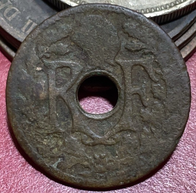 神仙姐姐散币好品专场第三十三期（无佣金满邮自动发出 1935 年法属印支 1/2 分