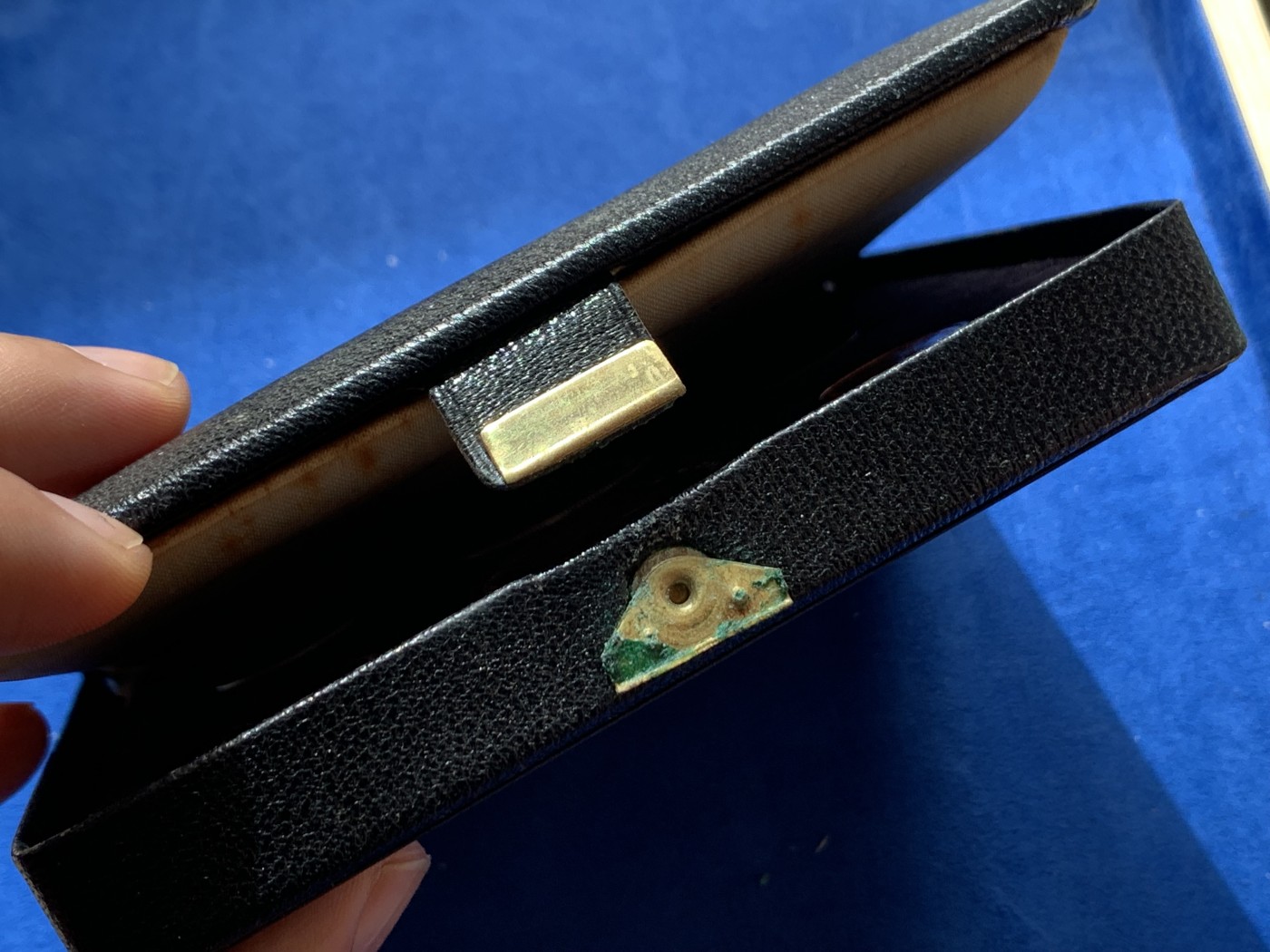 《竞宝斋》第260场-周日，周一，周二 3场连拍 (全场包邮) 加拿大1967年纪念建国100周年6枚套币，其中四枚银币，带原盒包装