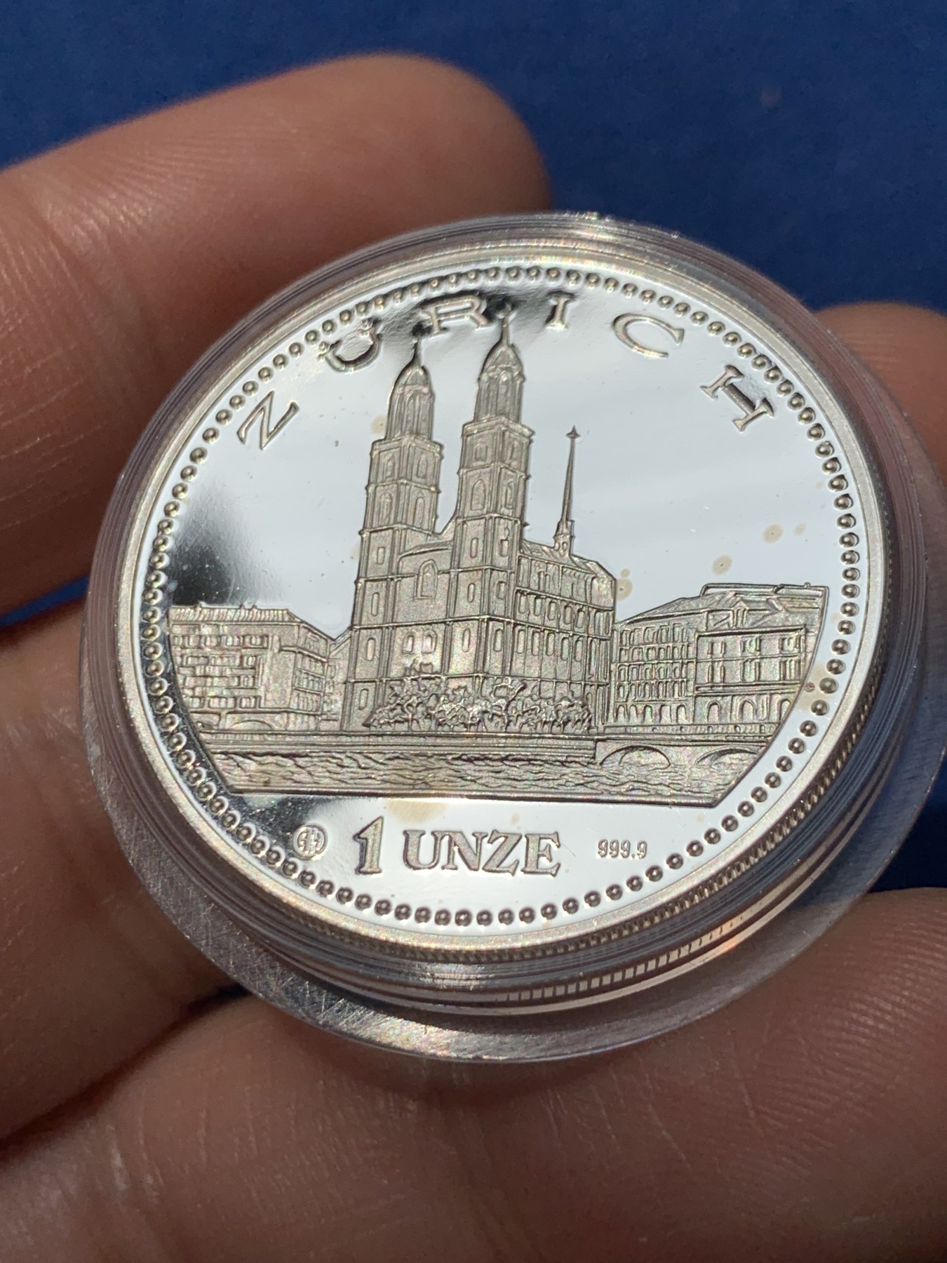 《竞宝斋》第260场-周日，周一，周二 3场连拍 (全场包邮) 瑞士苏黎世1990女神1UNZE银币 1盎司999银 31.3克