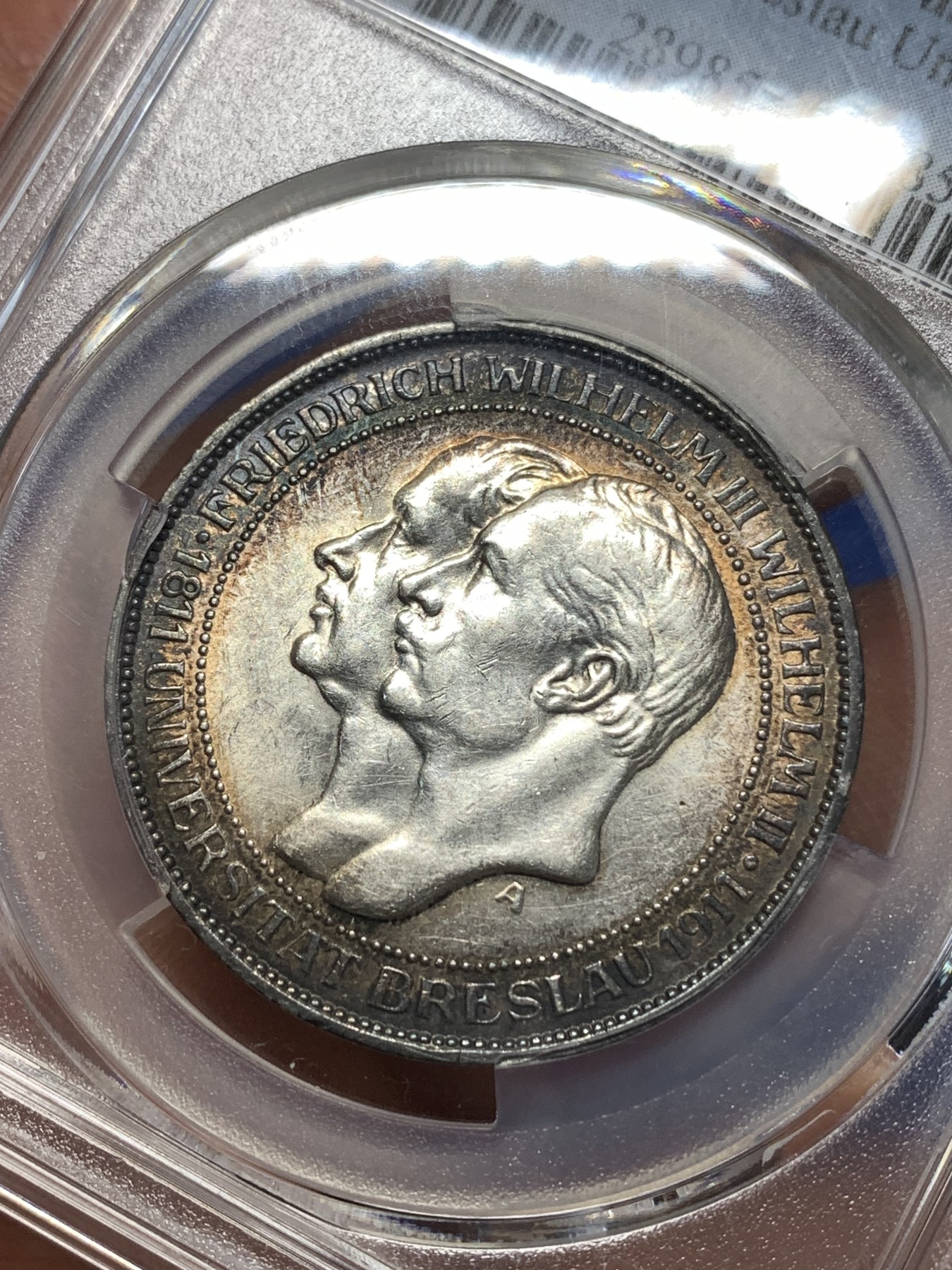 《竞宝斋》第260场-周日，周一，周二 3场连拍 (全场包邮) PCGS AU58 德国 1911年 普鲁士 布雷斯劳大学 3马克 银币 非常漂亮的环彩包浆 有官网高清照