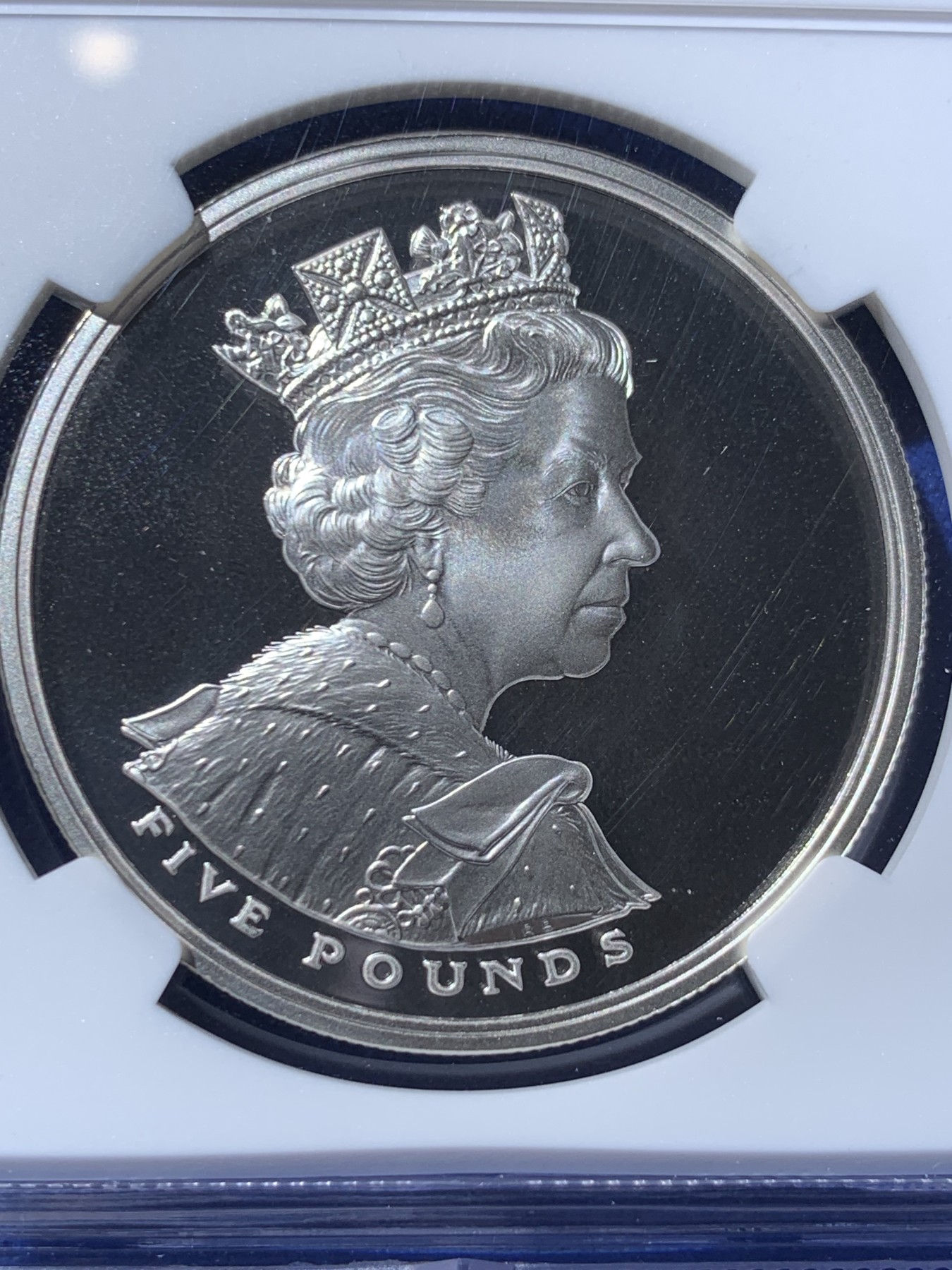 《竞宝斋》第260场-周日，周一，周二 3场连拍 (全场包邮) NGC PF69UC 英国 2002年 女王伊丽莎白二世在位50周年 5镑 精制 银币