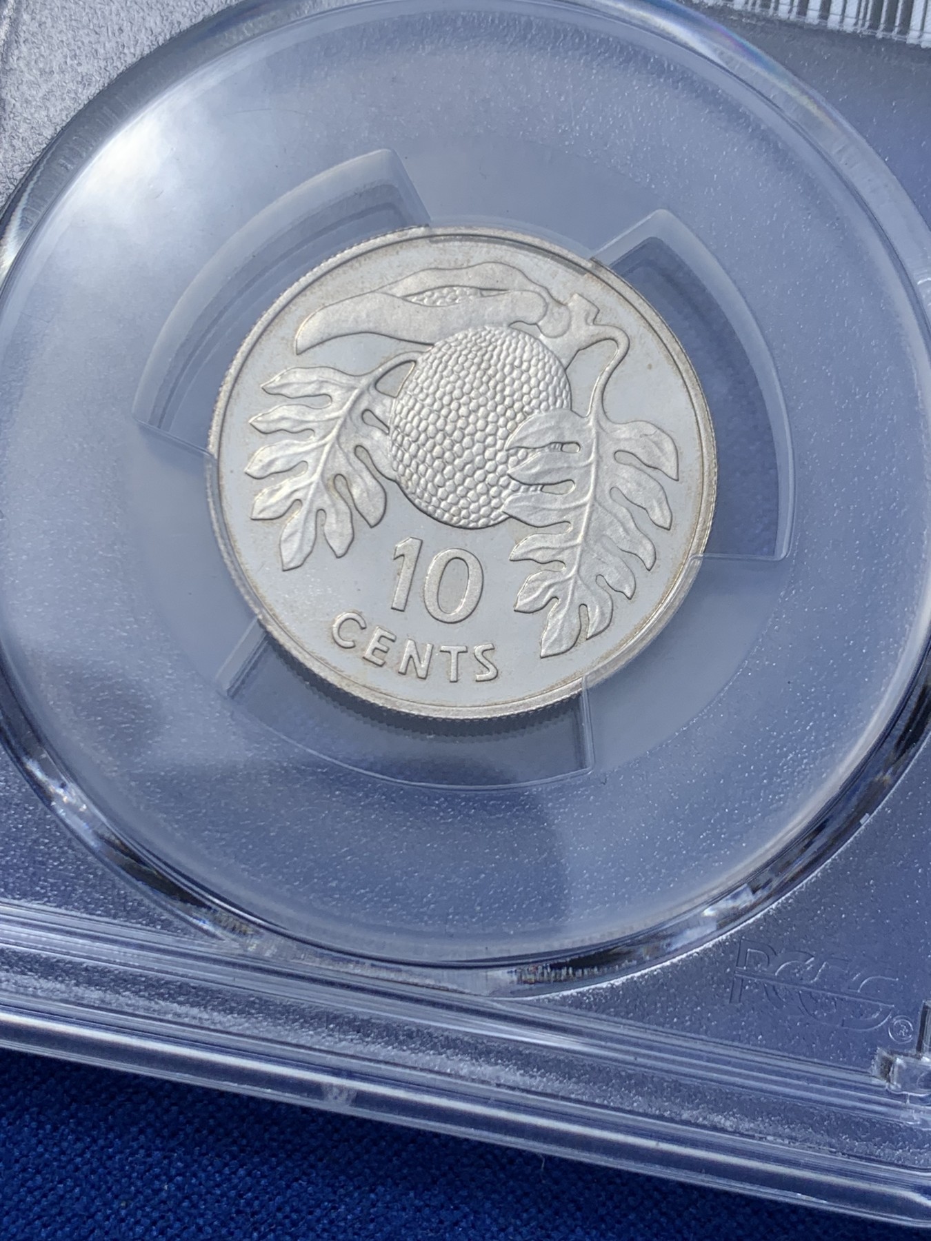 《竞宝斋》第260场-周日，周一，周二 3场连拍 (全场包邮) PCGS金盾 PR69DCAM 基里巴斯菠萝蜜1979年10分精制镍币