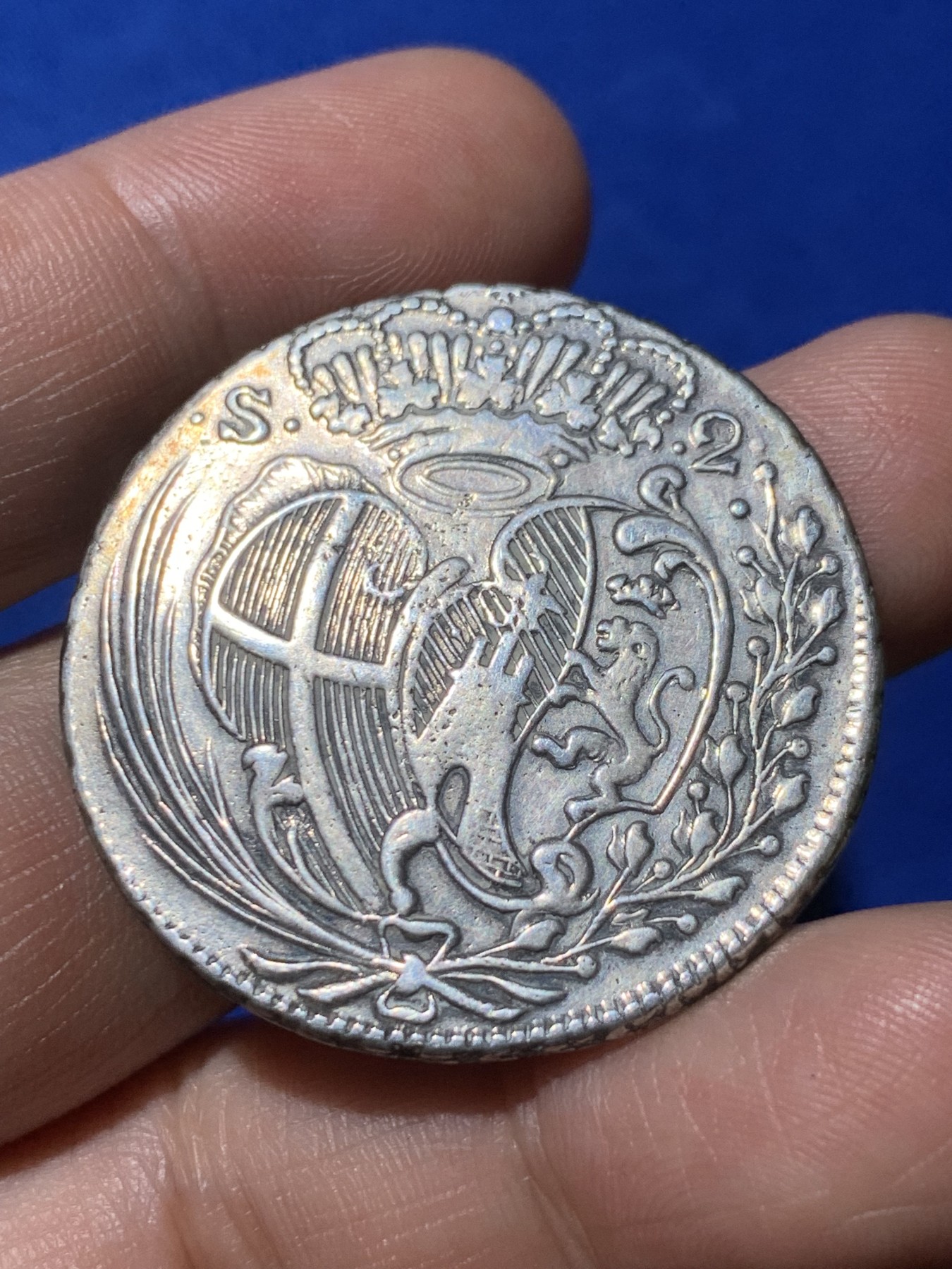 《竞宝斋》第260场-周日，周一，周二 3场连拍 (全场包邮) 马耳他 1774年 2S 大银币 23克 非常稀少的品种 N未给入盒 带标签上拍