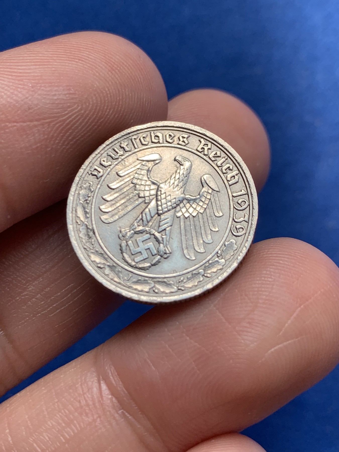 《竞宝斋》第260场-周日，周一，周二 3场连拍 (全场包邮) 德国二战时期50芬尼镍币（坦克币）