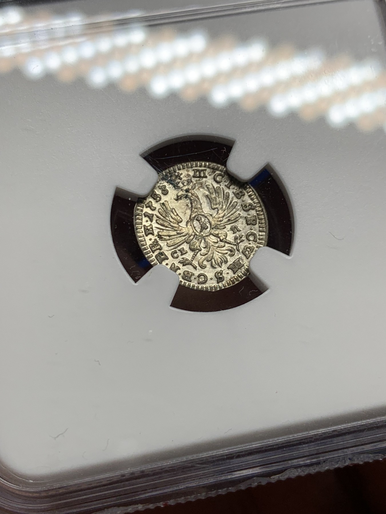 《竞宝斋》第260场-周日，周一，周二 3场连拍 (全场包邮) 季军分 NGC MS62 德国1753年勃兰登堡-拜罗伊特1克鲁泽小银币，特别漂亮。