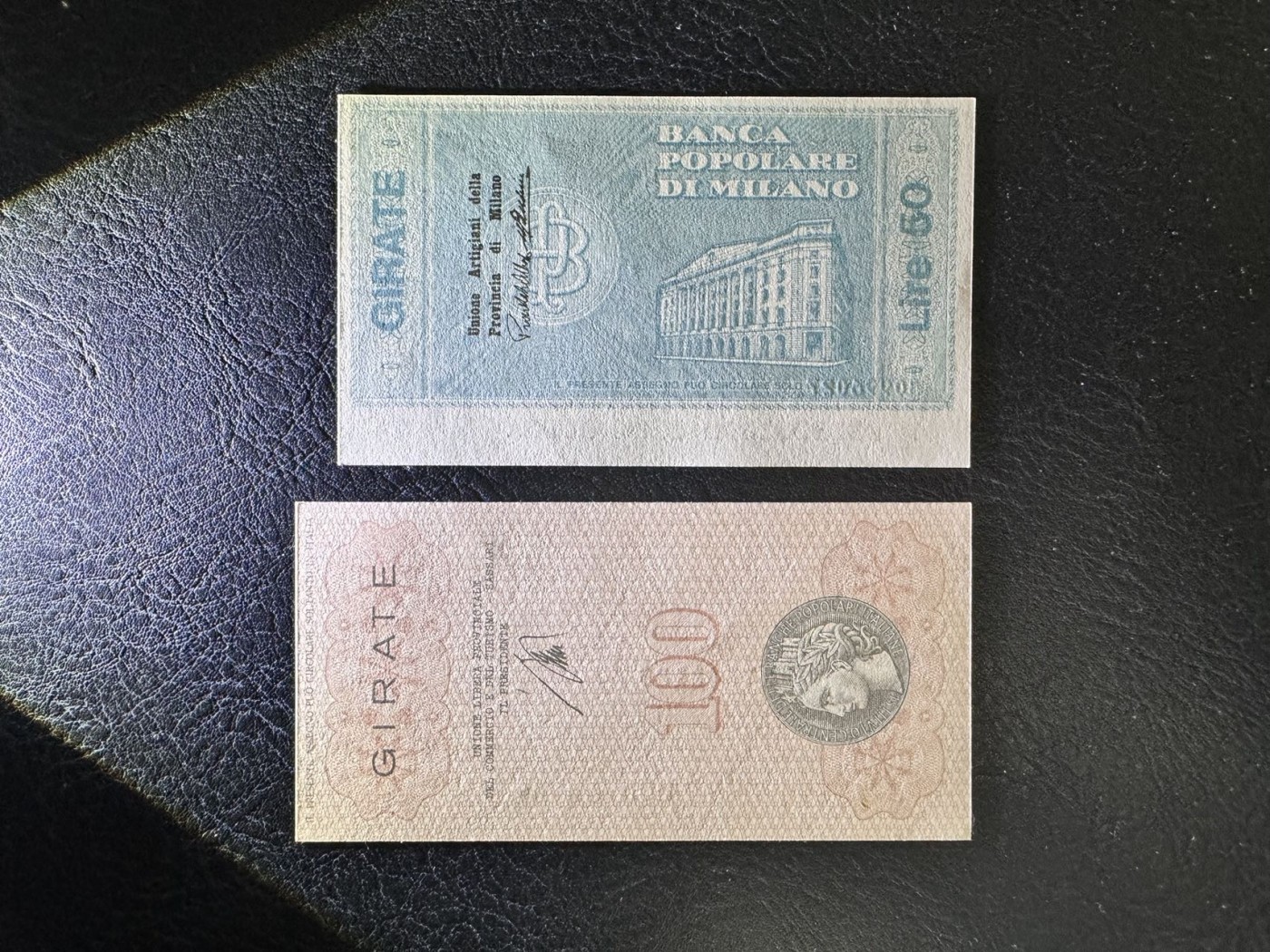 收藏联盟Quantum Auction 第340期拍卖  意大利米兰1977年50里拉和萨萨里1976年100里拉紧急币 品相全新UNC