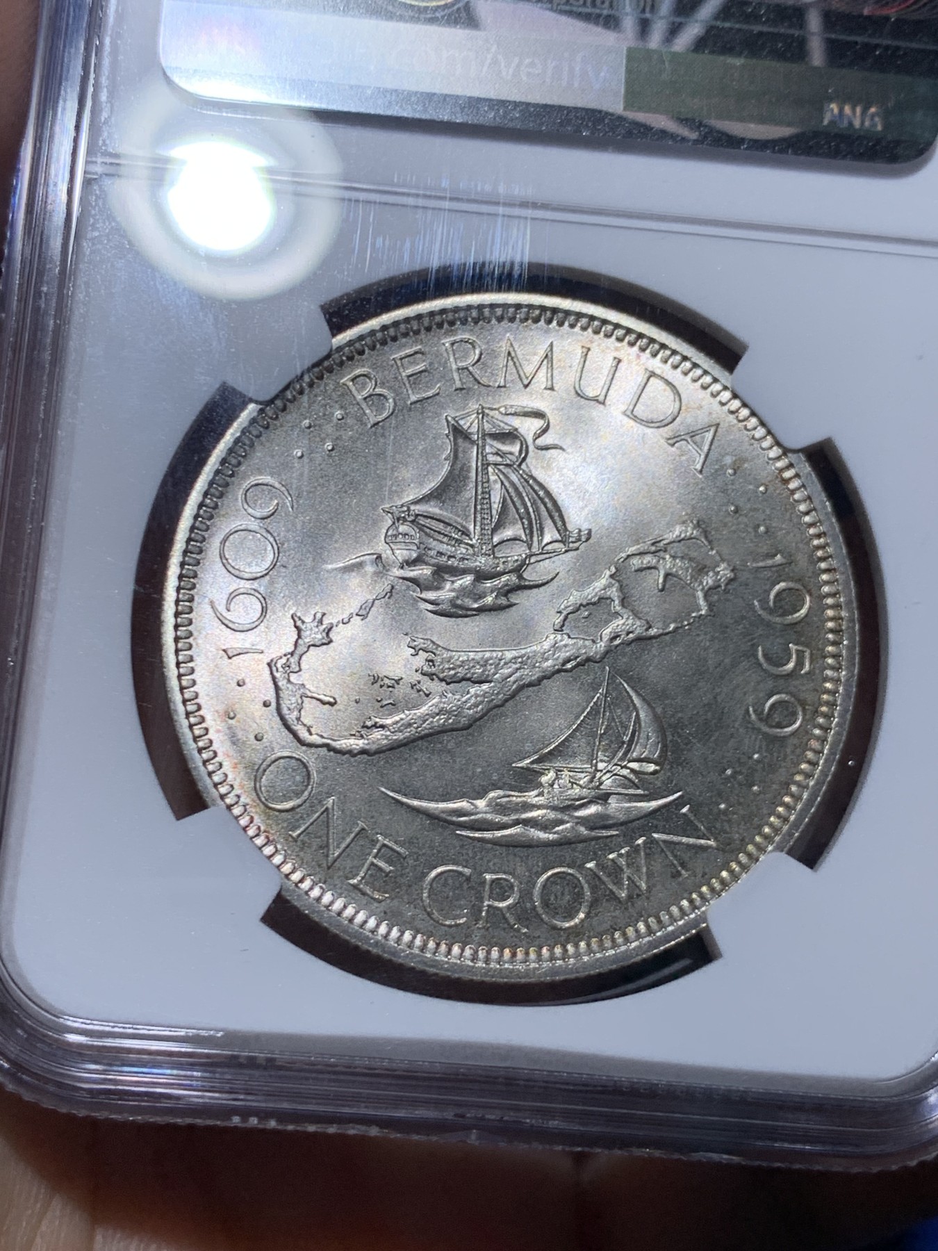 《竞宝斋》第260场-周日，周一，周二 3场连拍 (全场包邮) NGC MS64 英属百慕大 1959年 伊丽莎白二世 发现百慕大350周年纪念 1克朗大银币