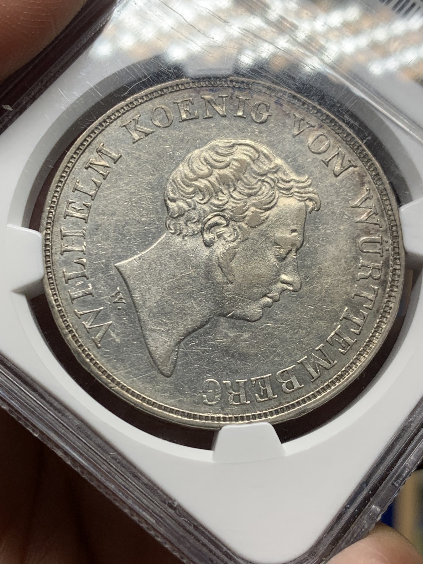 《竞宝斋》第260场-周日，周一，周二 3场连拍 (全场包邮) NGC XF45 德国1833年符腾堡威廉一世头像拿花女神纪念自由贸易协定泰勒银币 斯图加特铸币厂W版