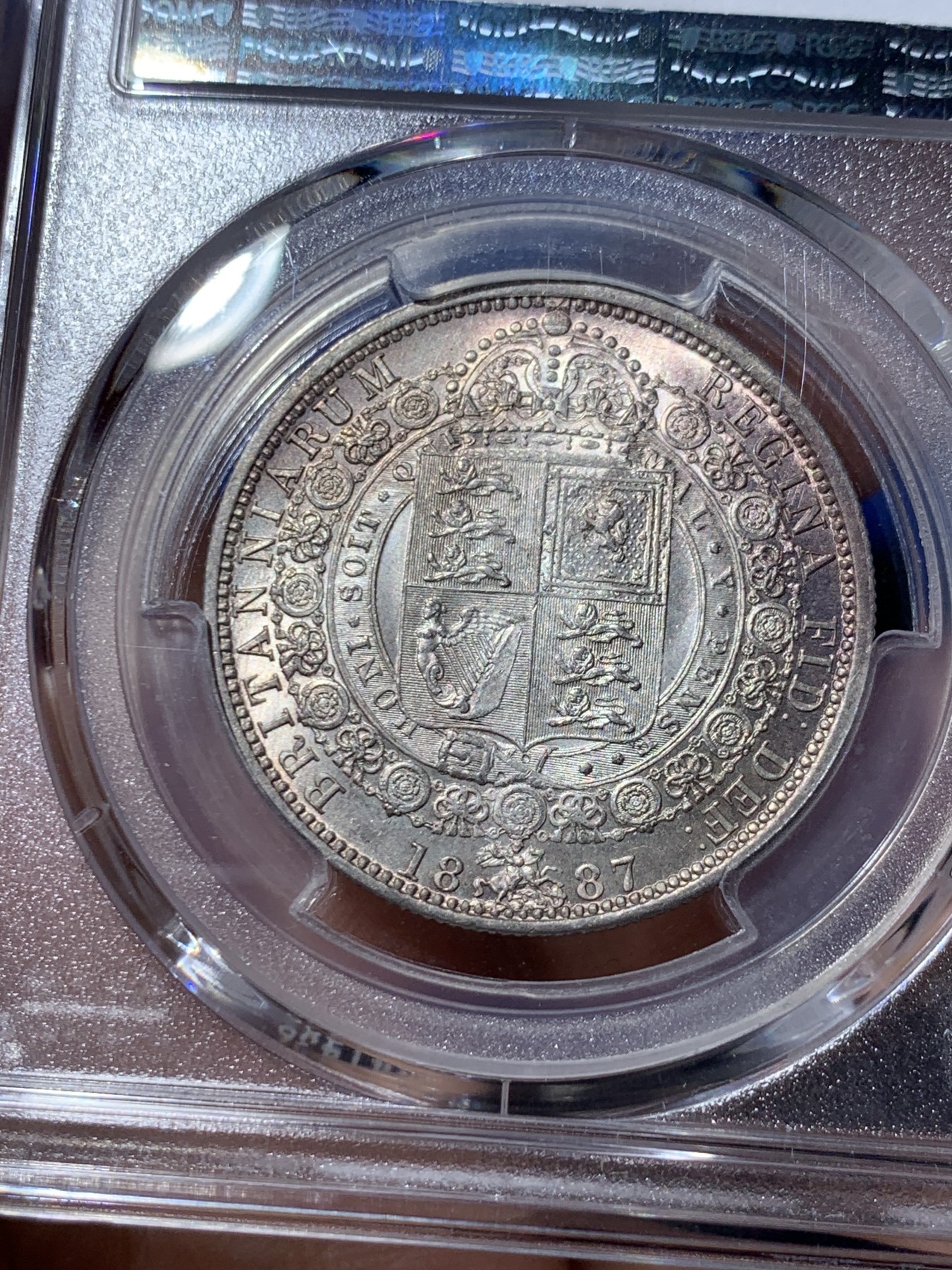 《竞宝斋》第260场-周日，周一，周二 3场连拍 (全场包邮) PCGS MS62 英国 1887年 维多利亚女王 高冠版 半克朗银币