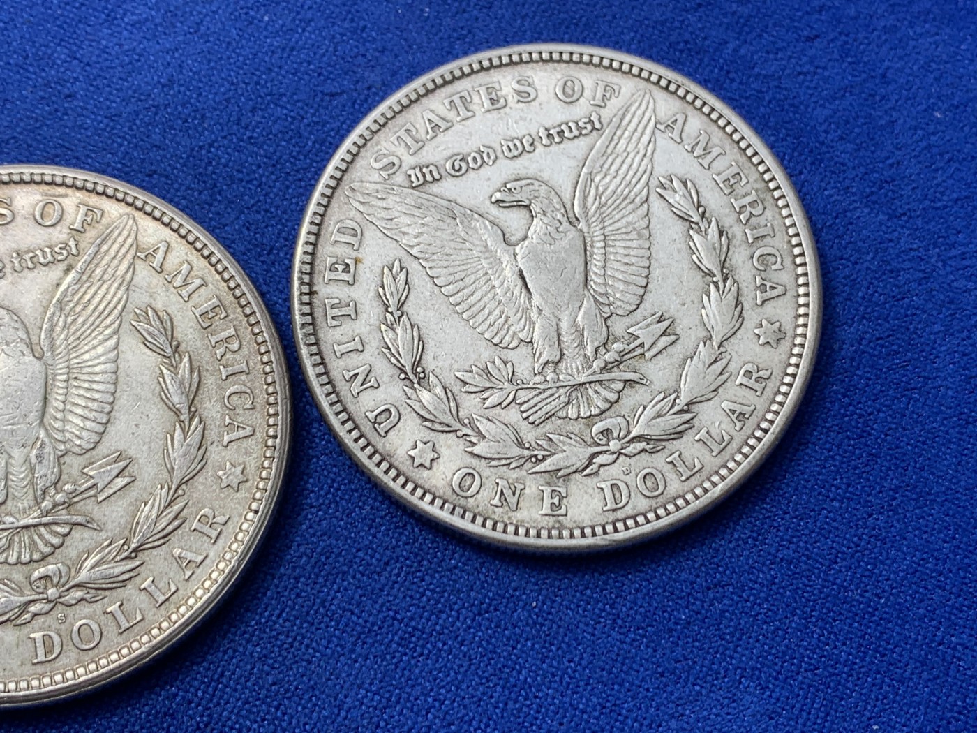 《竞宝斋》第260场-周日，周一，周二 3场连拍 (全场包邮) 两枚一组 美国1921年摩根银币 原味品