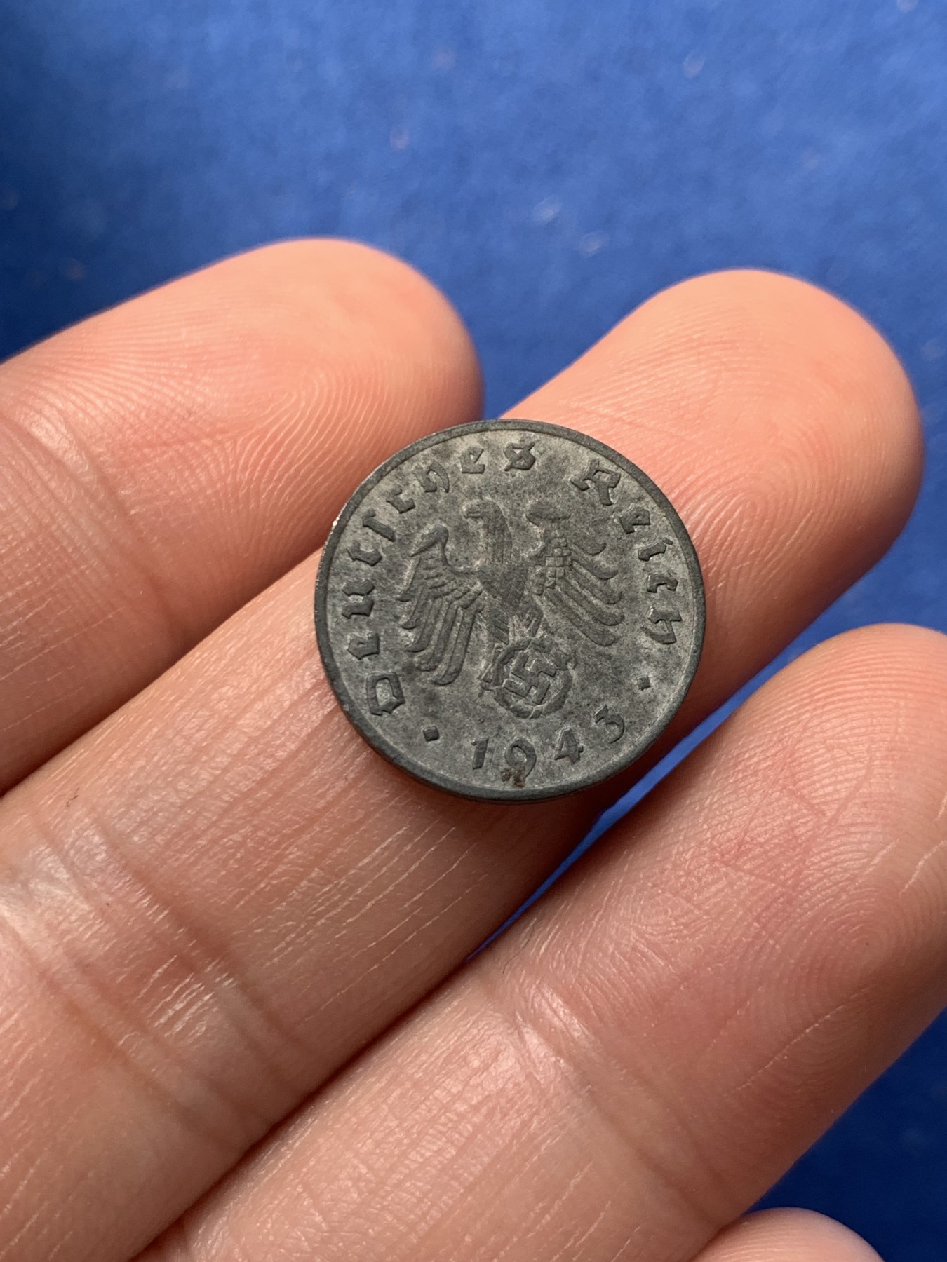 《竞宝斋》第260场-周日，周一，周二 3场连拍 (全场包邮) 1943年德三1芬尼