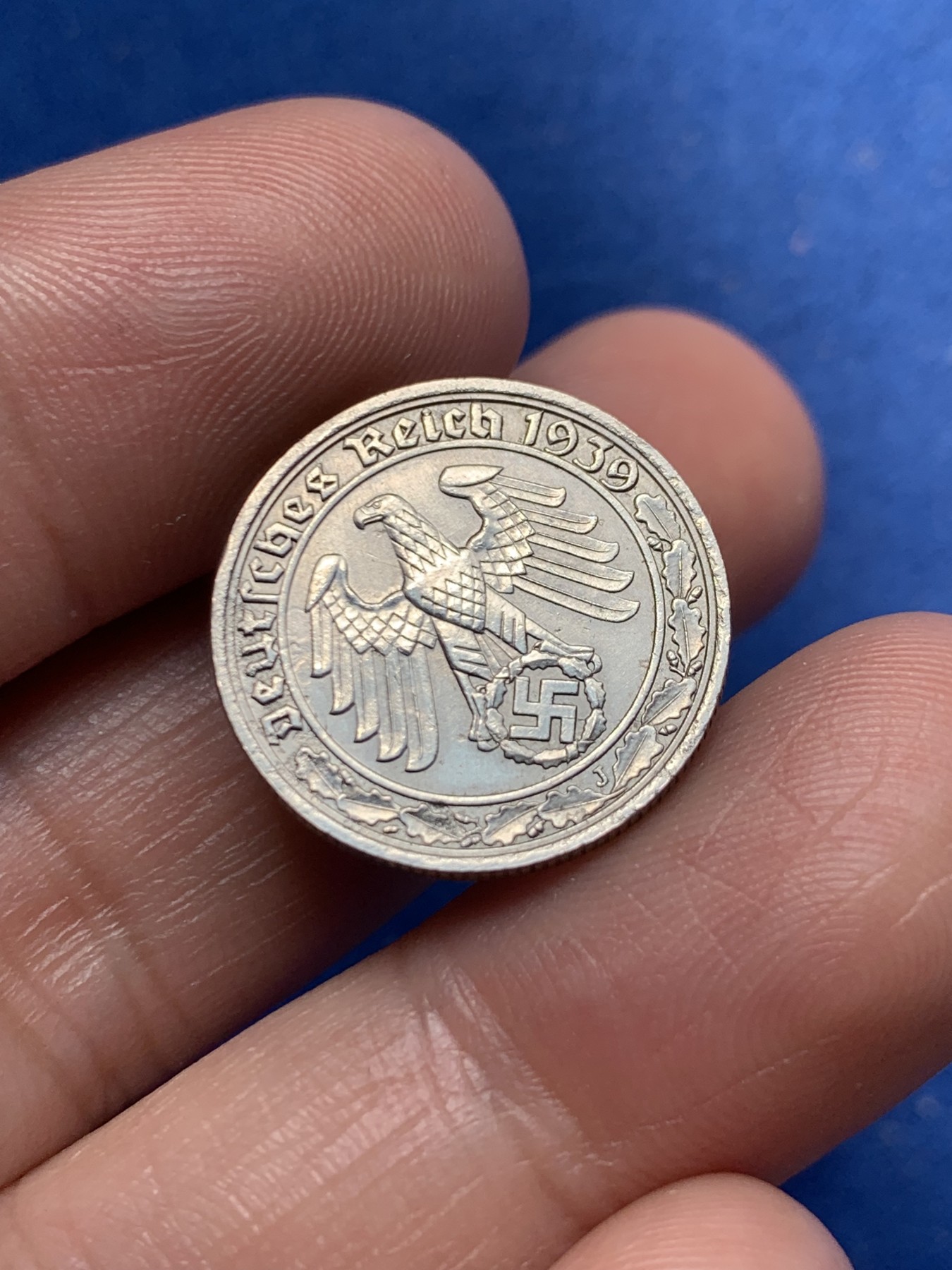 《竞宝斋》第260场-周日，周一，周二 3场连拍 (全场包邮) 德国二战时期50芬尼镍币（坦克币）