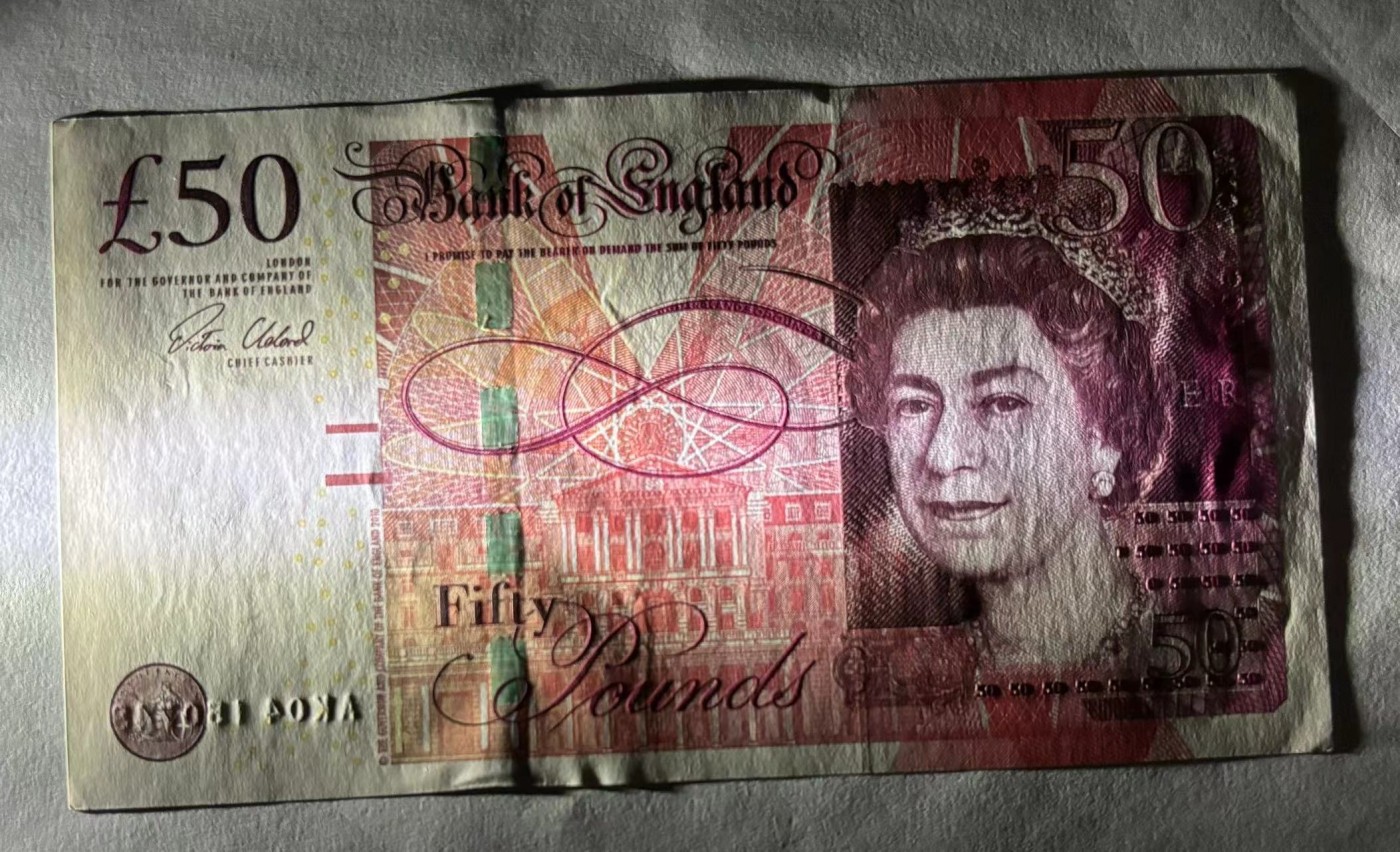 Chase Auction 第28期 - - 外钞、民国钞和人民币混合场！ 英镑 英格兰银行 14张 有连号