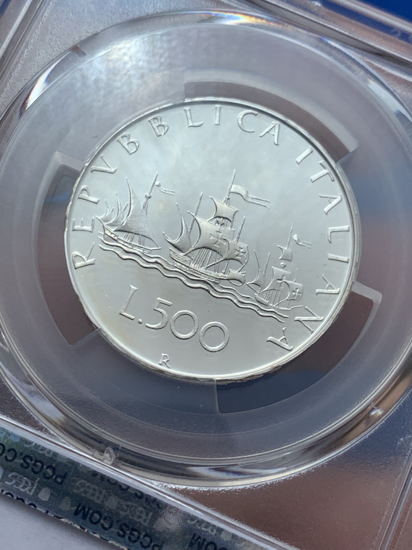 《竞宝斋》第260场-周日，周一，周二 3场连拍 (全场包邮) PCGS PR68DCAM 意大利精制帆船少女500里拉银币 1985年 发行首年