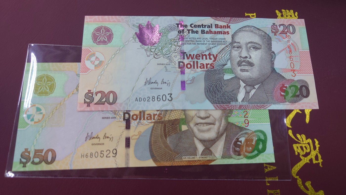 【世界钱币】精选微拍第102期暨2024年第13期  部分卖剩货品继续拍 巴哈马20(2010)+50元(2006)如图两张为一件 全新绝品无47