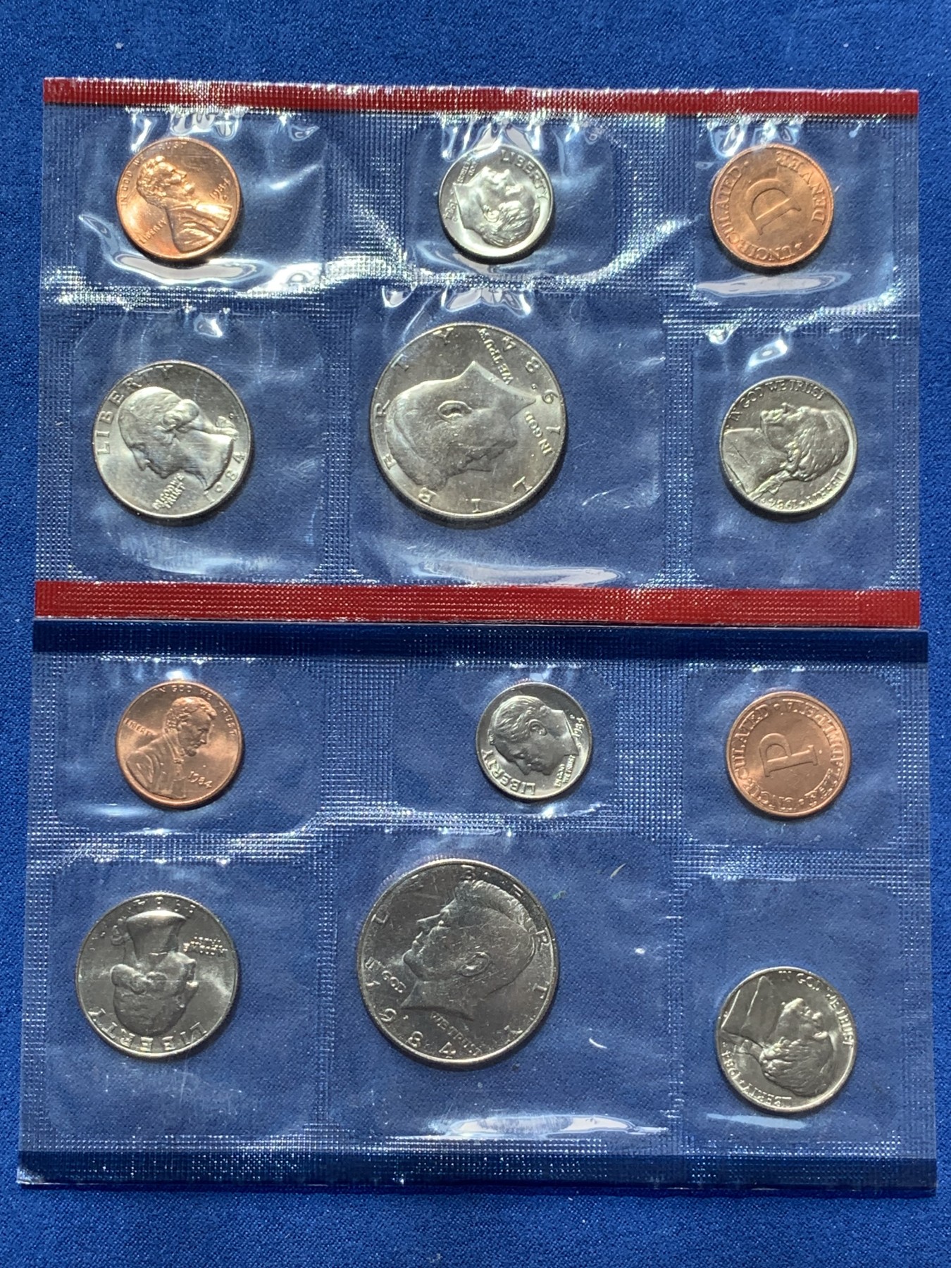 《竞宝斋》第260场-周日，周一，周二 3场连拍 (全场包邮) 两套一组 美国1984年六枚装精制套币