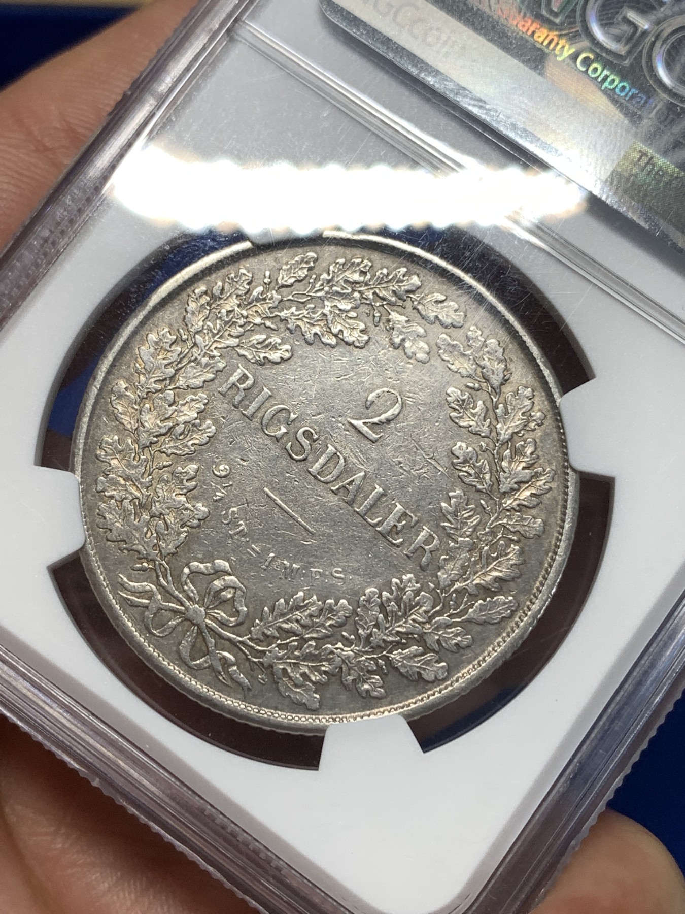 《竞宝斋》第260场-周日，周一，周二 3场连拍 (全场包邮) NGC AUD 丹麦1854年费德里科七世2RD大银币