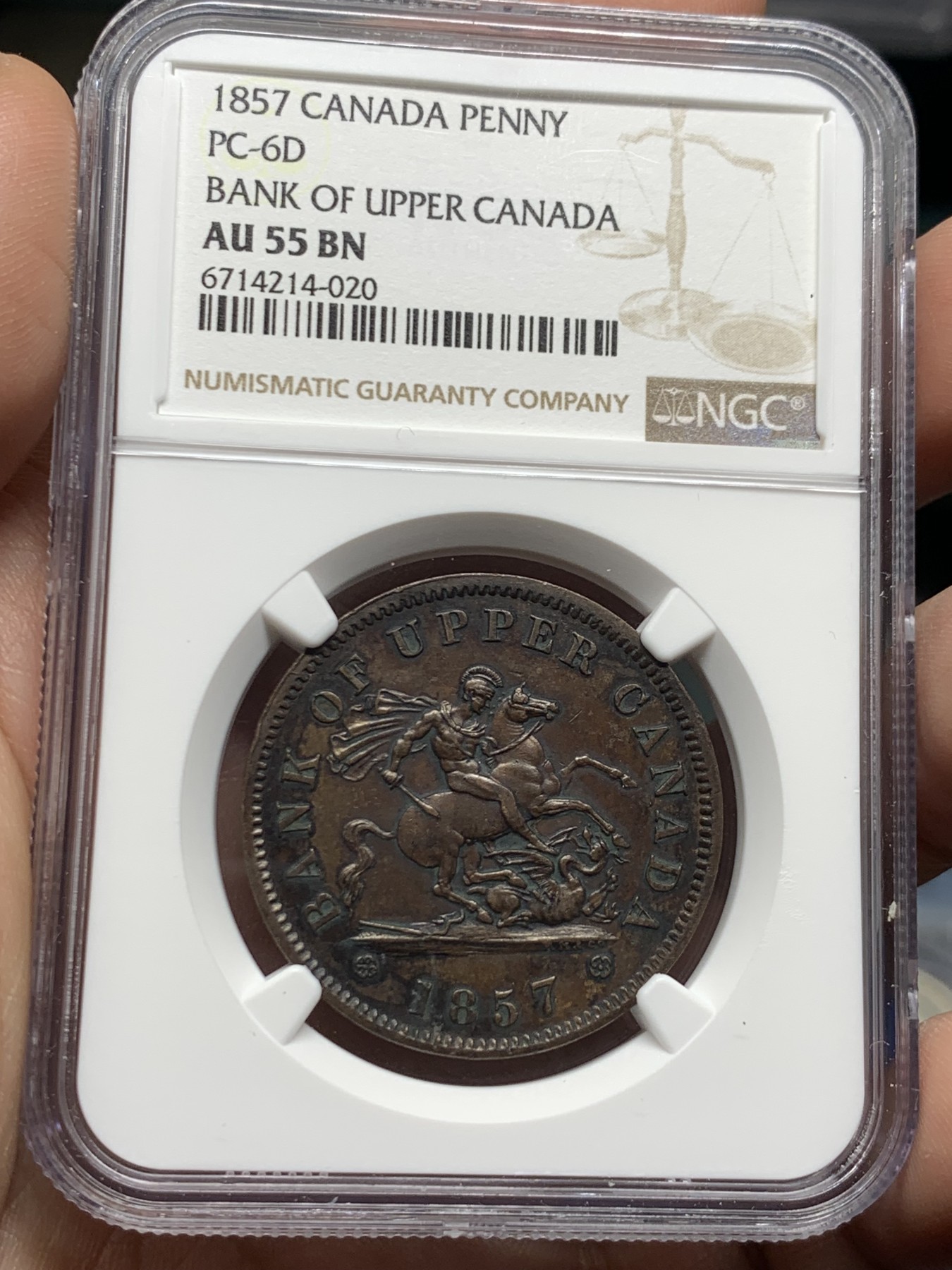 《竞宝斋》第260场-周日，周一，周二 3场连拍 (全场包邮) NGC AU55BN 加拿大 1857年 1便士 铜币 加拿大银行代币 （圣乔治屠龙筋币，浮雕完整，包浆醇厚）