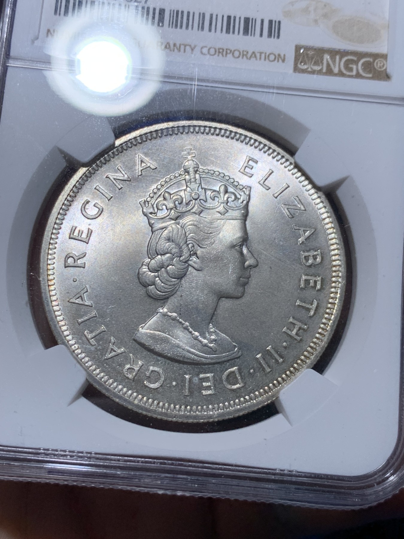 《竞宝斋》第260场-周日，周一，周二 3场连拍 (全场包邮) NGC MS64 英属百慕大 1959年 伊丽莎白二世 发现百慕大350周年纪念 1克朗大银币