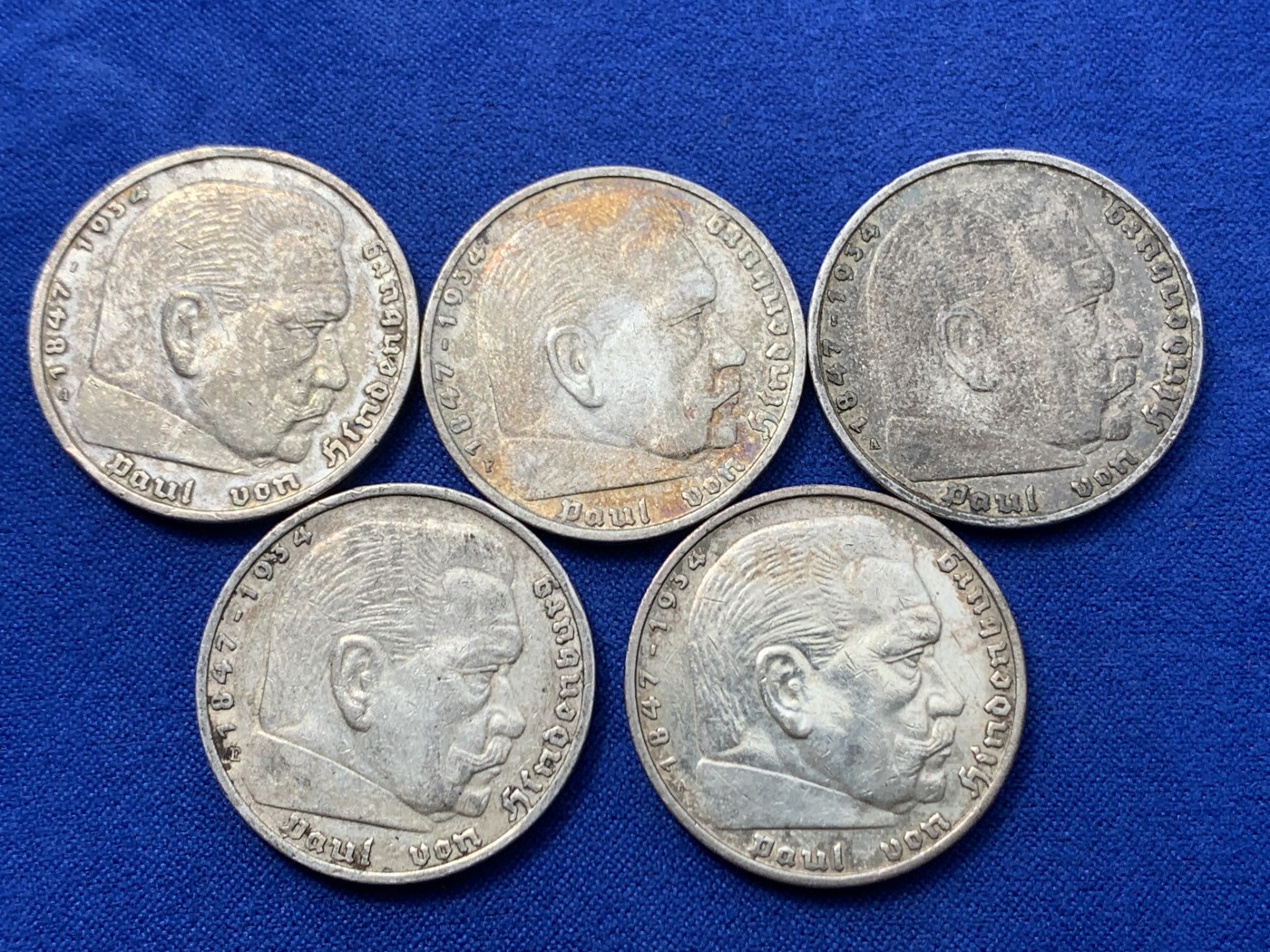 《竞宝斋》第260场-周日，周一，周二 3场连拍 (全场包邮) 5枚一组 德国兴登堡鹰版5马克银币 1935年两枚+1936年三枚