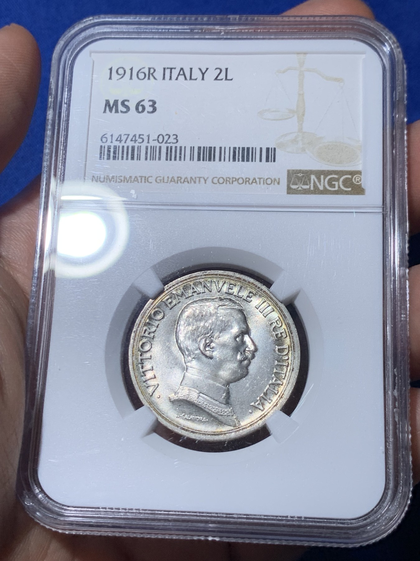 《竞宝斋》第260场-周日，周一，周二 3场连拍 (全场包邮) NGC MS63 意大利 1916年 马车 2里拉 银币 转光好品