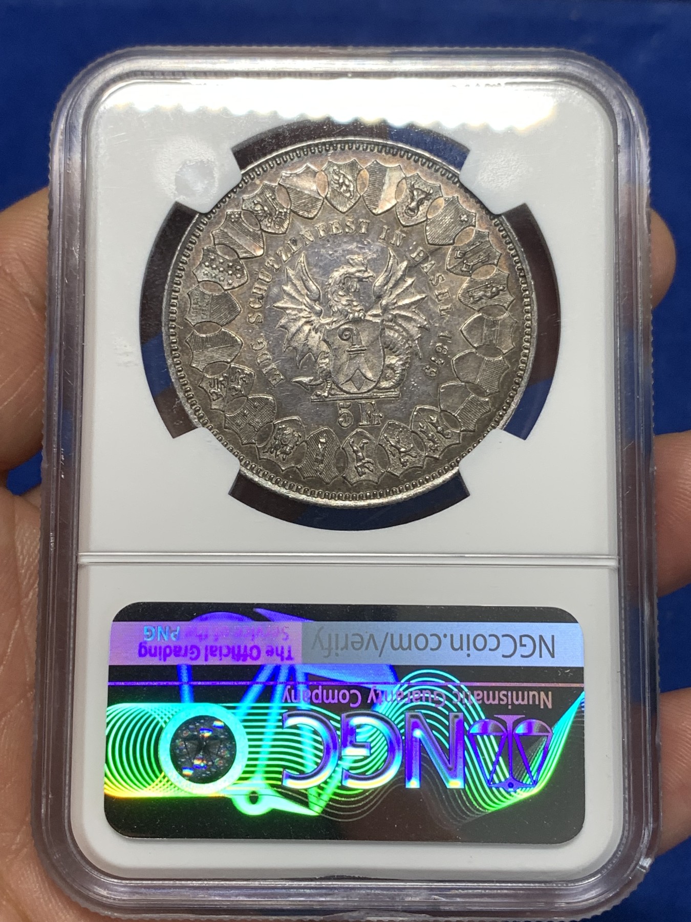 《竞宝斋》第260场-周日，周一，周二 3场连拍 (全场包邮) NGC UNCD 瑞士1879年巴塞尔射击节5法郎银币 背面经典盾徽 双面转光