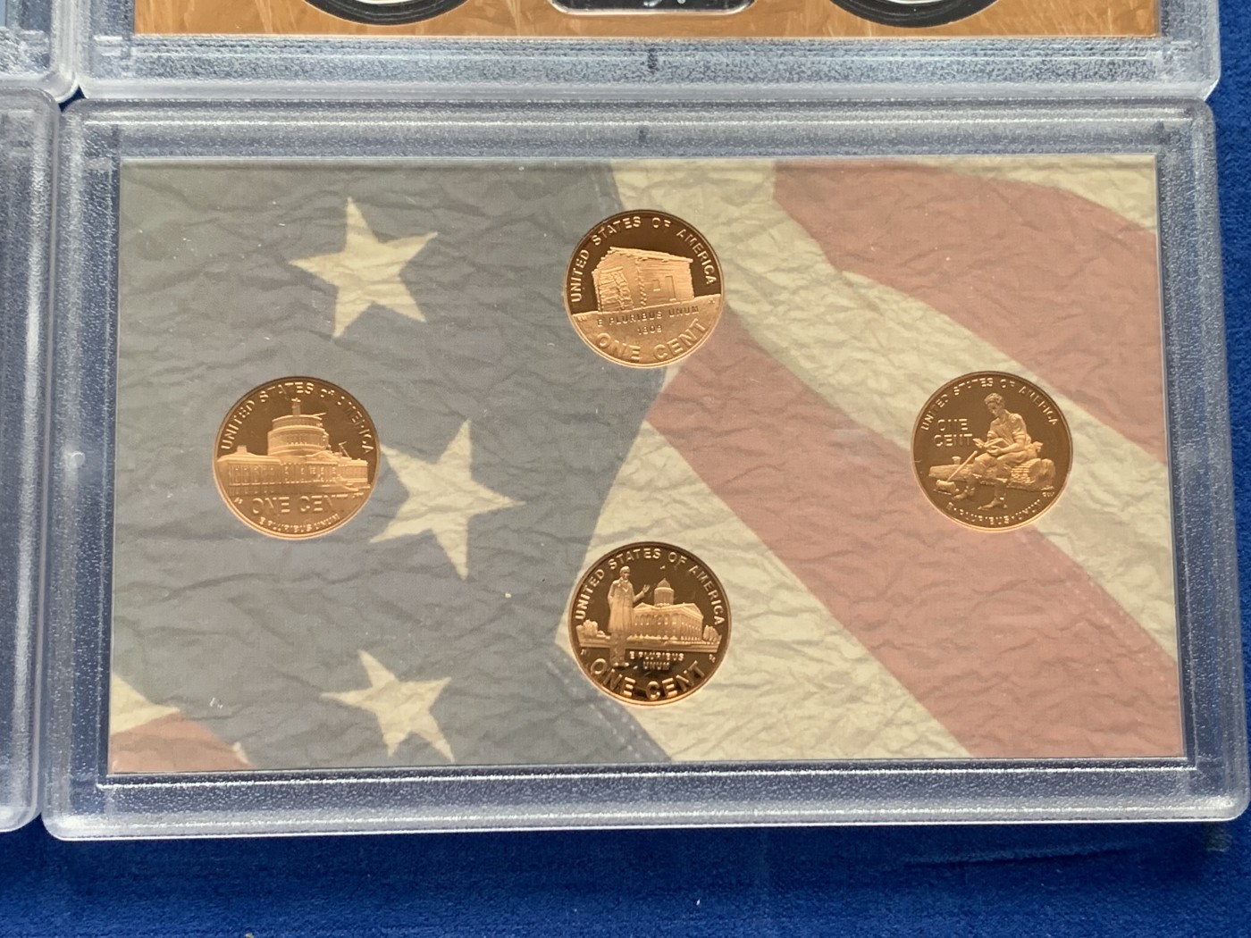 《竞宝斋》第261场-周日，周一，周二 3场连拍 (全场包邮) 4套一组 美国2009年精制套币