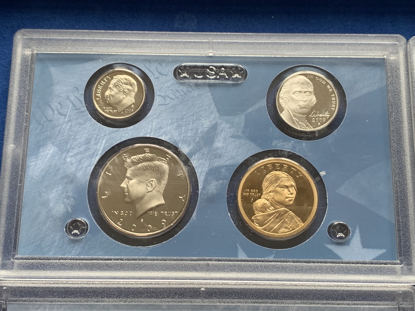 《竞宝斋》第261场-周日，周一，周二 3场连拍 (全场包邮) 4套一组 美国2009年精制套币