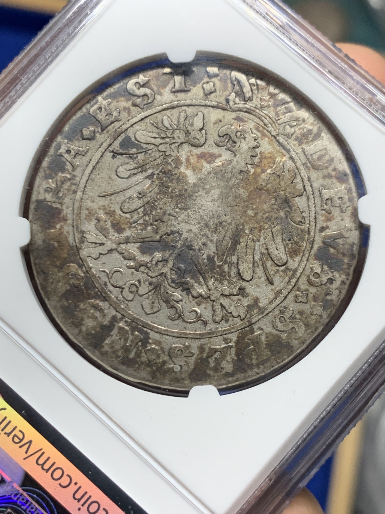 《竞宝斋》第261场-周日，周一，周二 3场连拍 (全场包邮) 冠军分 NGC VF30 瑞士1623沙夫豪森泰勒大银币，冠军分深打包浆厚实羊脸清晰低评了，稀有的泰勒大银，特别漂亮。